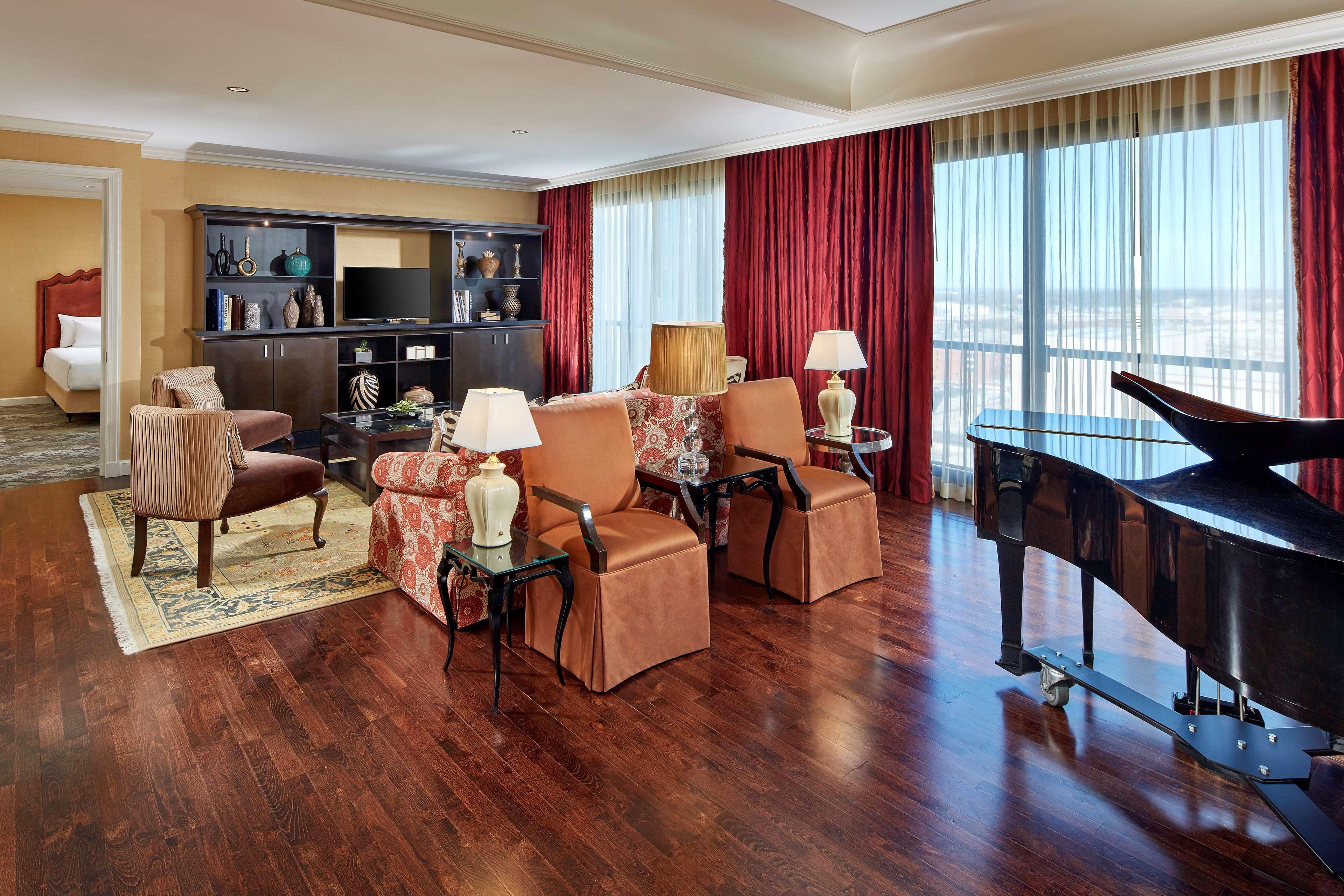 Hyatt Regency Downtown 3* Tulsa