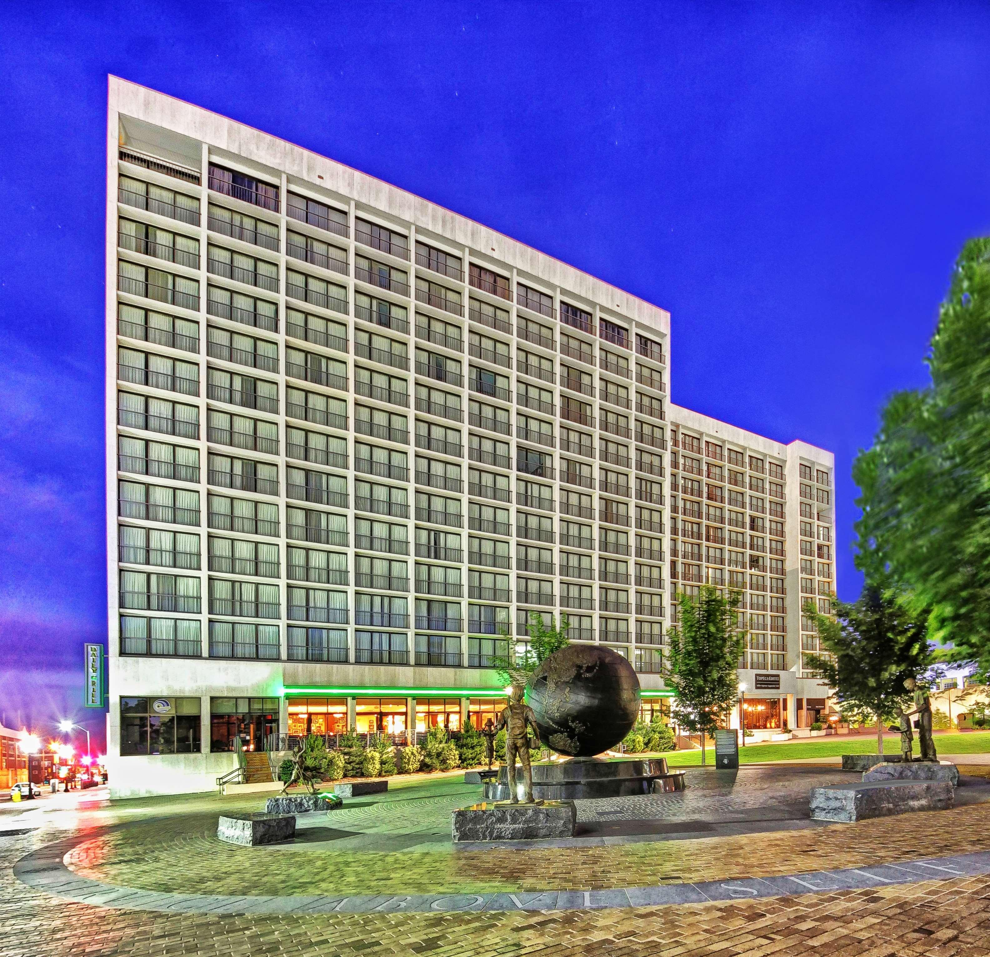 Hyatt Regency Downtown Hotel 3*