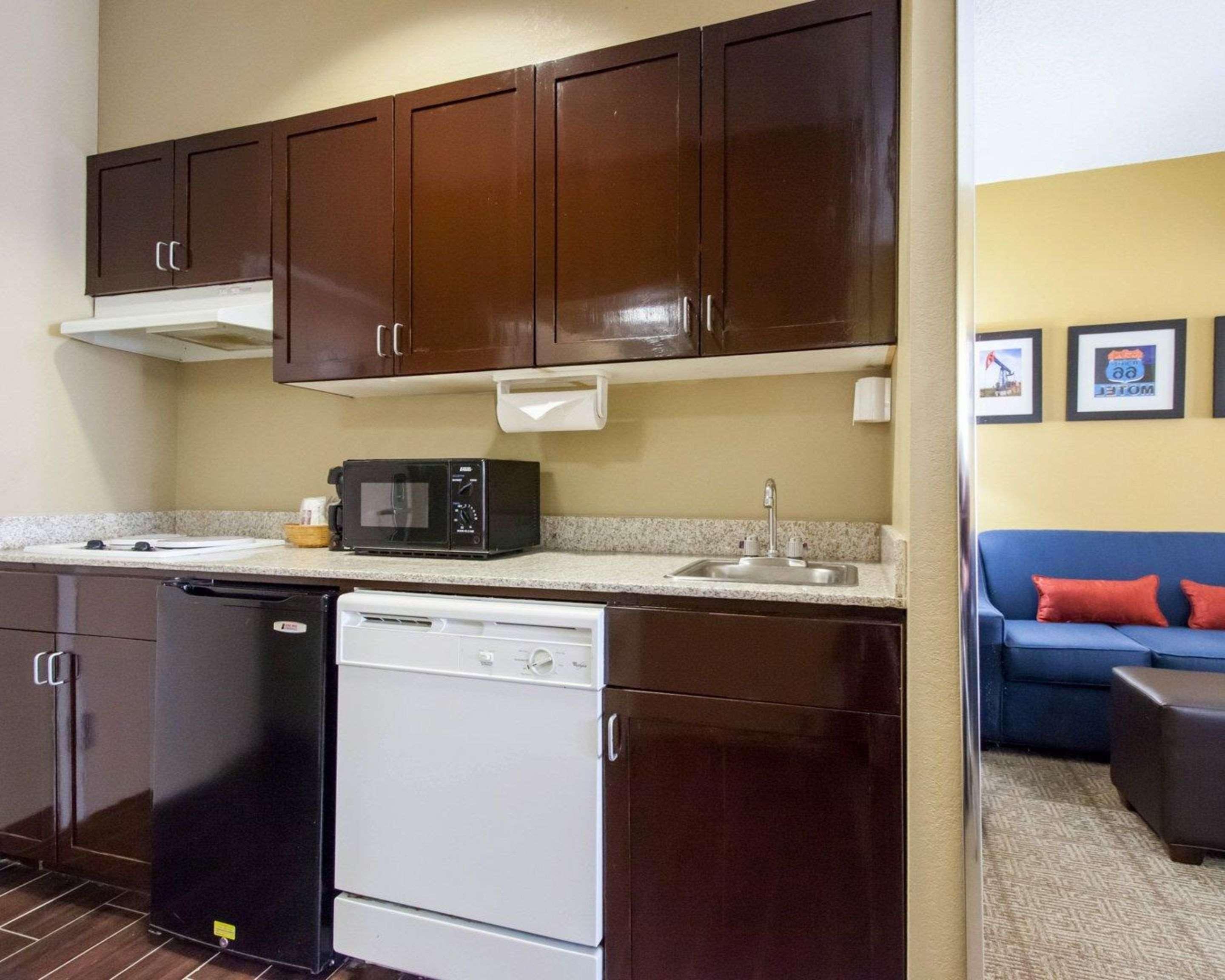 Hotel Comfort Central-i-44