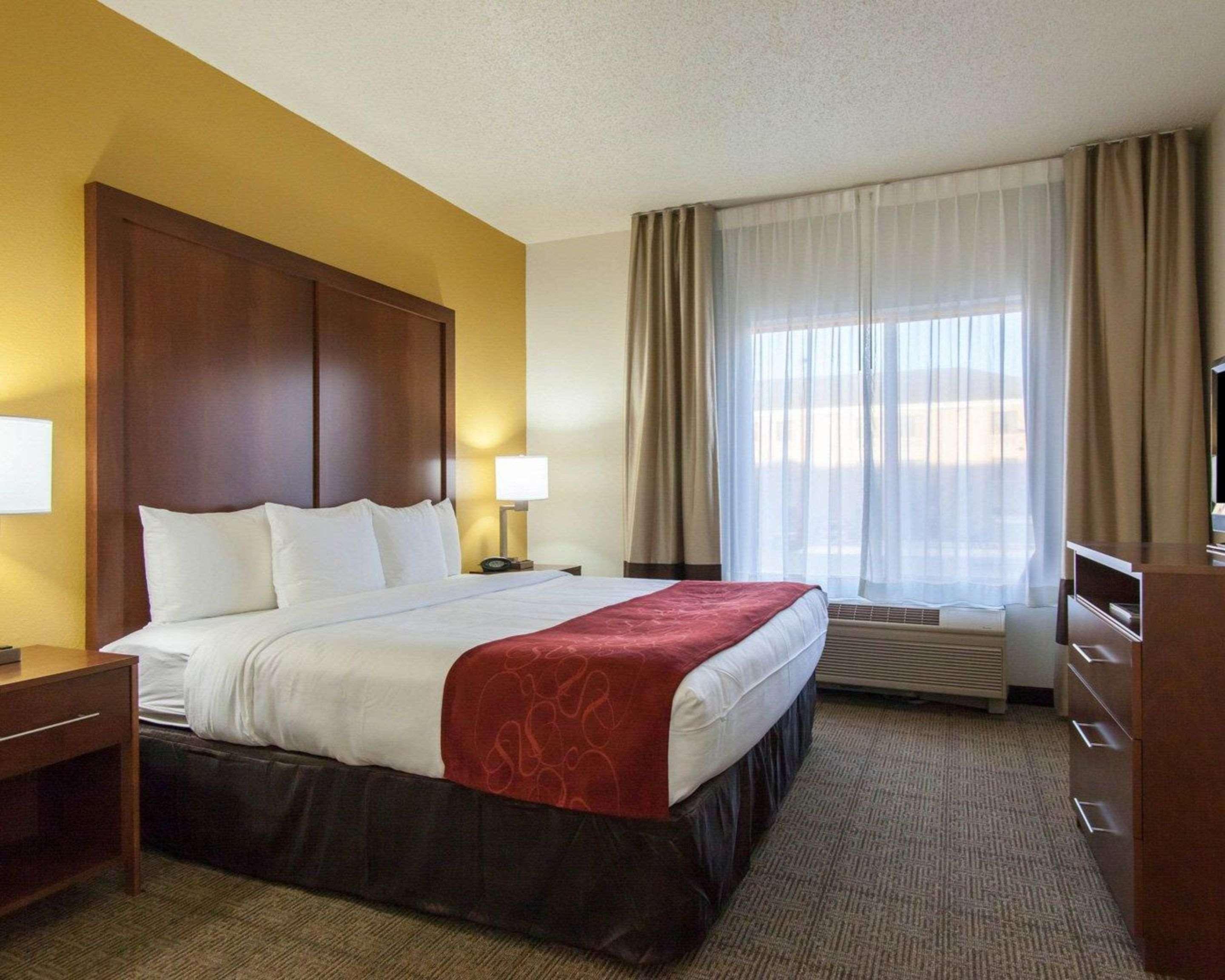 Hotel Comfort Central-i-44 3*