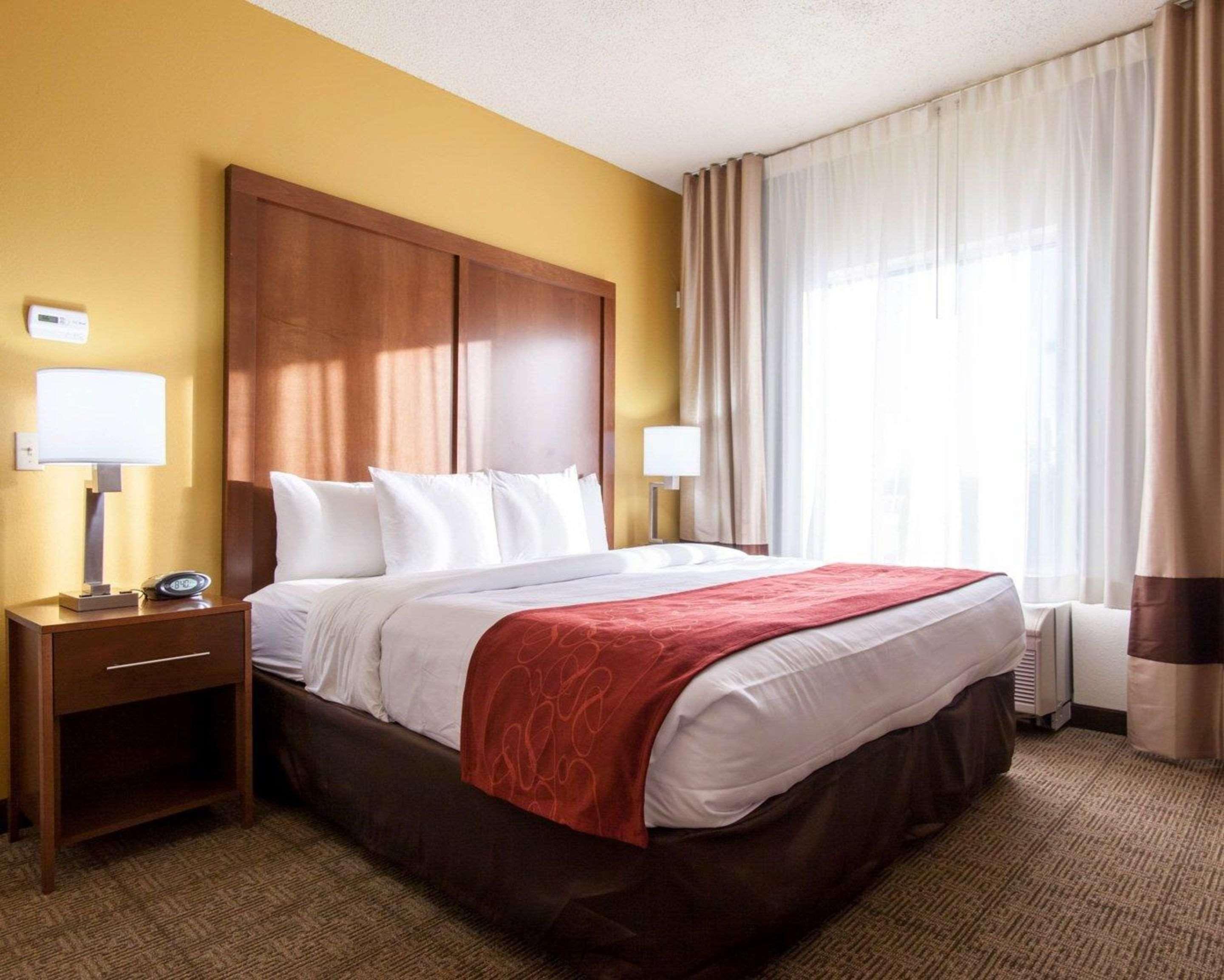 Comfort Central-i-44 3*