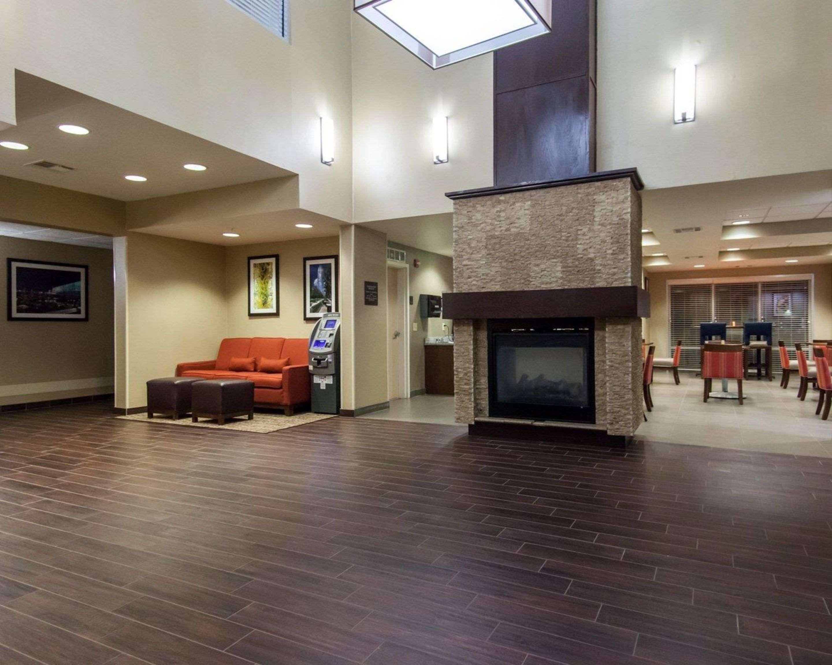 Comfort Central-i-44 Hotel Tulsa