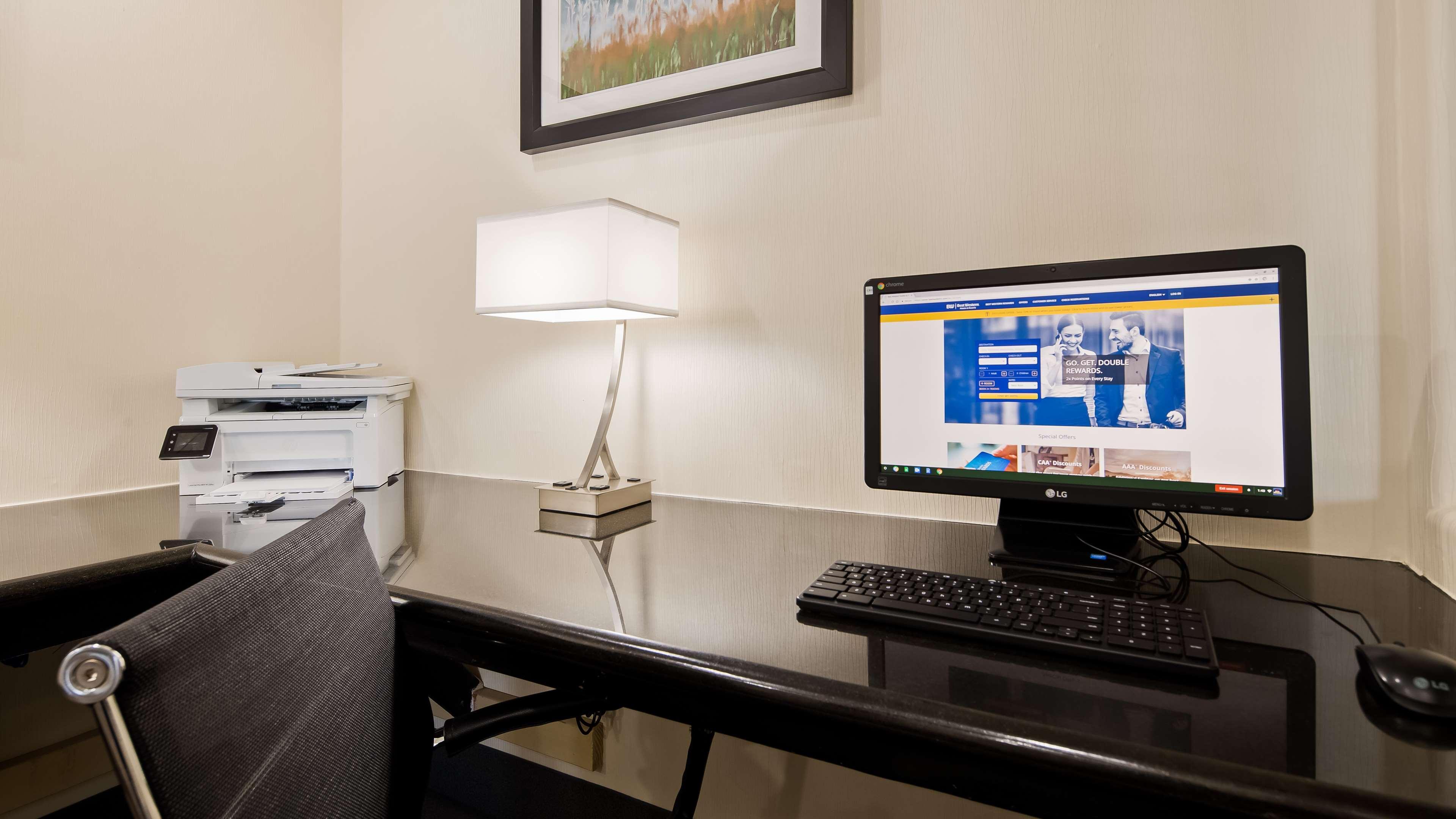 Hotel Western & 3*