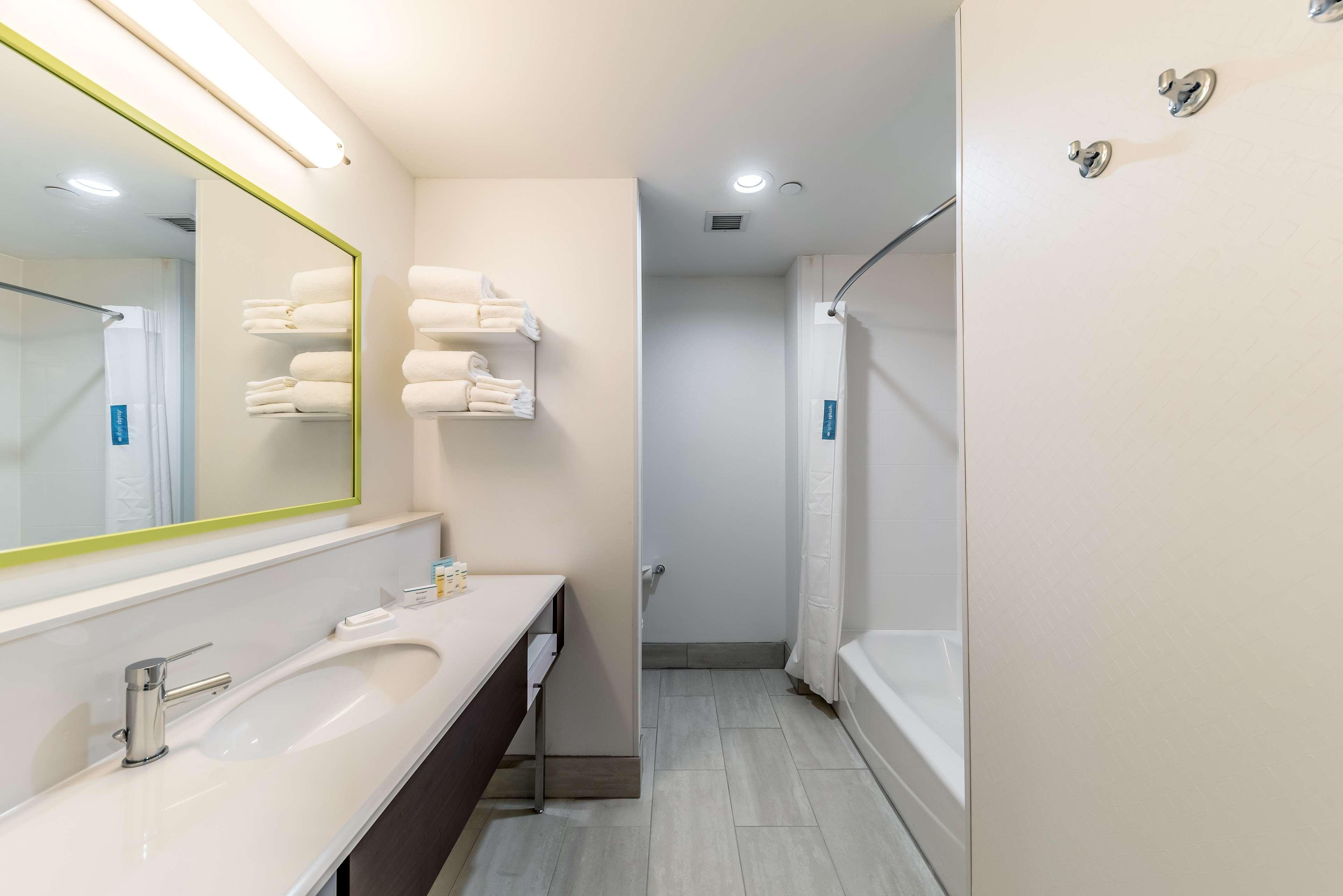 Hotel Hampton & Tulsa-woodland Hills Tulsa
