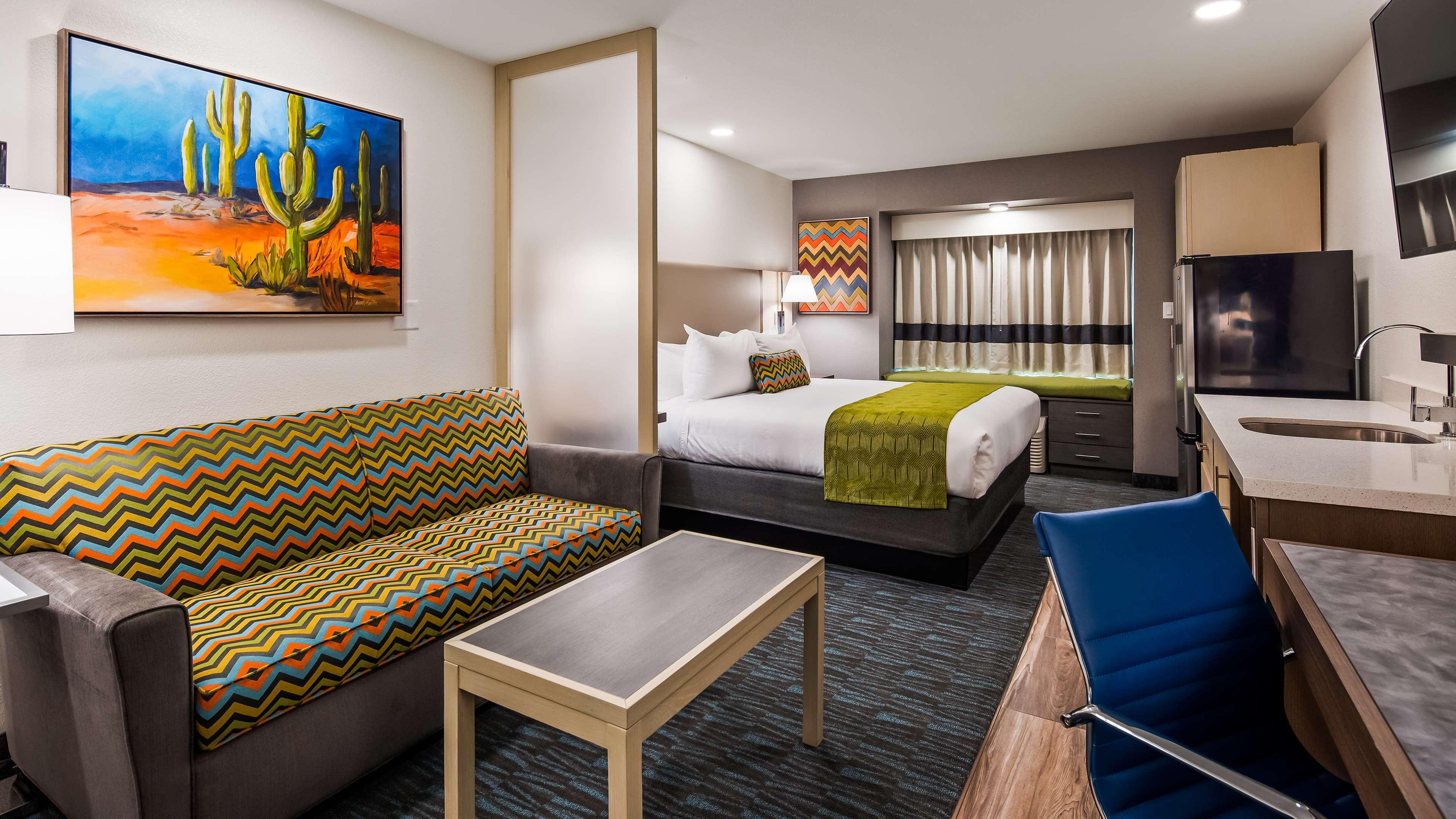 Hotel La Quinta & By Wyndham Downtown - Route 66