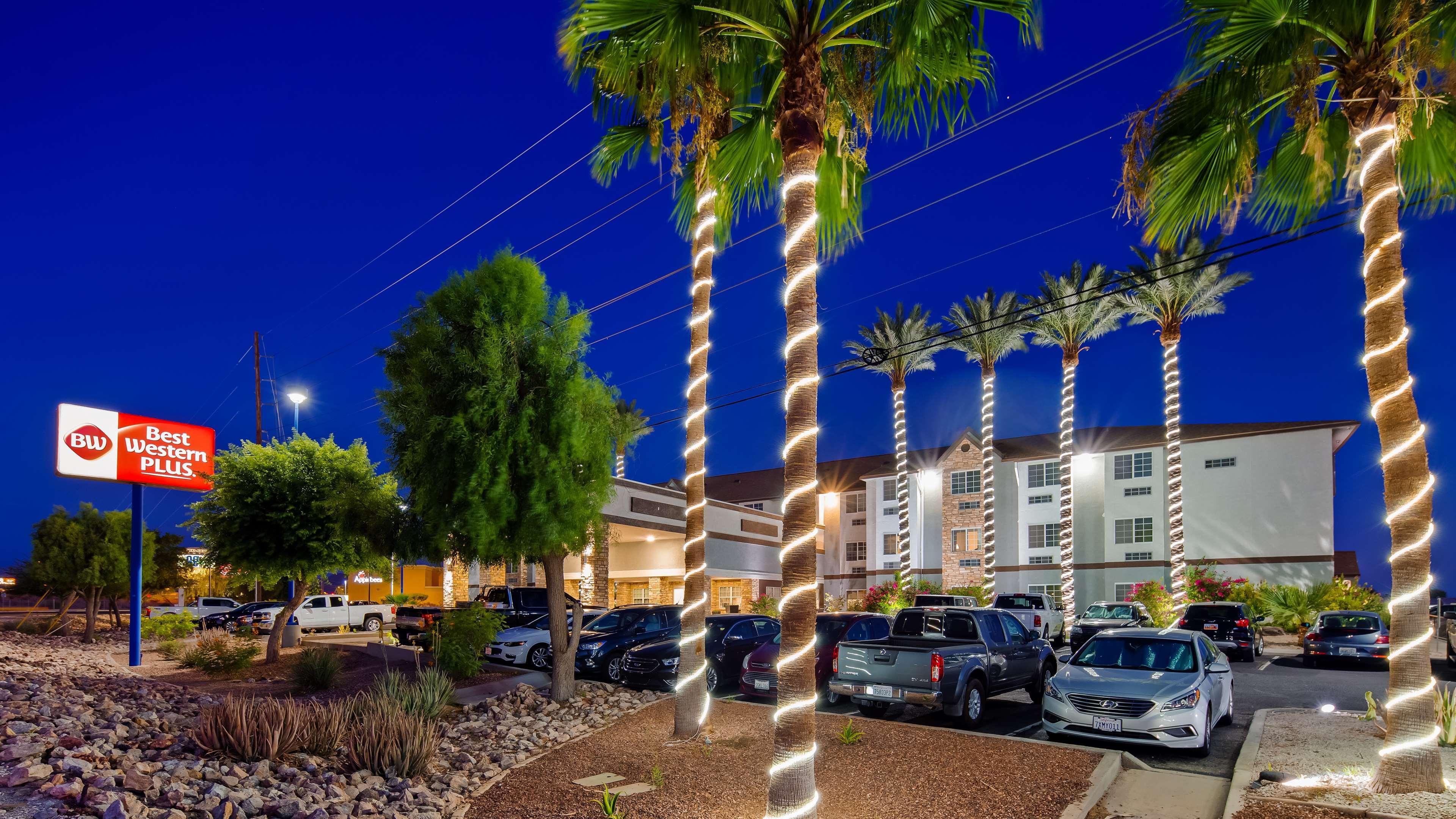 Hotel La Quinta & By Wyndham Downtown - Route 66