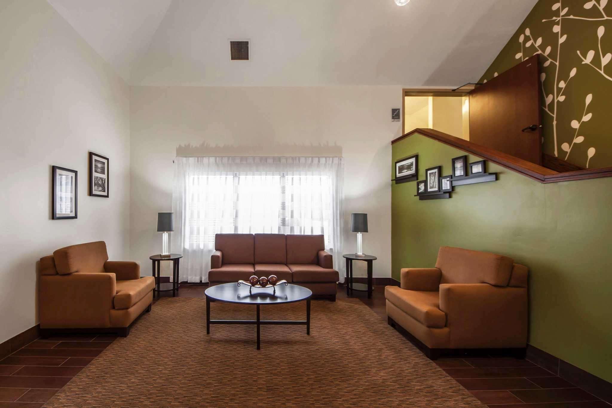 Hotel Sleep & I-44