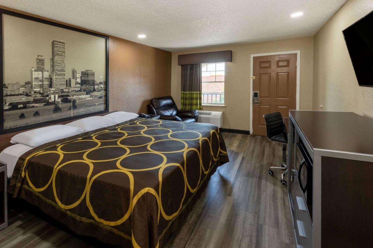 Motel Super 8 By Wyndham Tulsa/arpt/st Fairgrounds