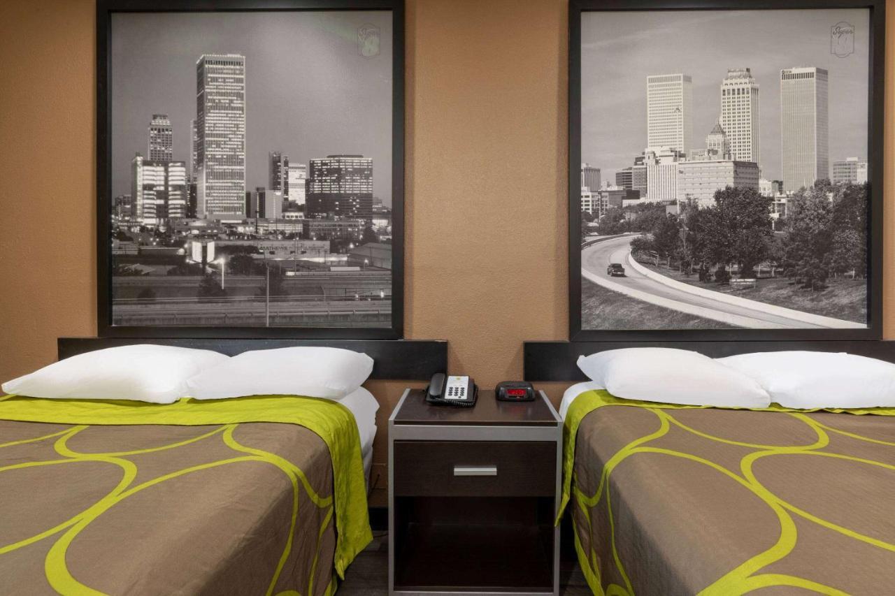 Motel Super 8 By Wyndham Tulsa/arpt/st Fairgrounds