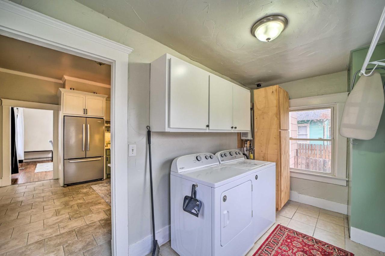 Holiday home Pet-friendly Home, 2 Mi To Downtown!