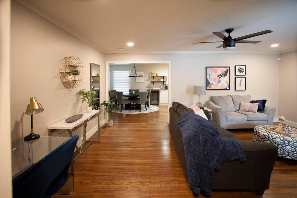 The Midtown Gem Holiday home