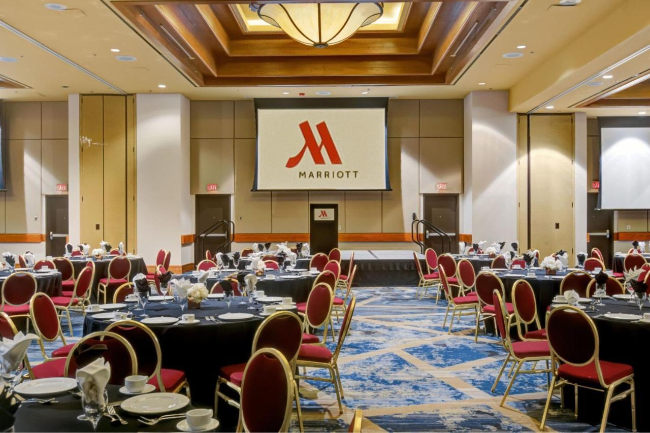 Marriott Southern Hills 3*
