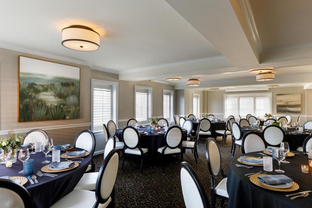Hotel Ambassador Tulsa, Autograph Collection 4*