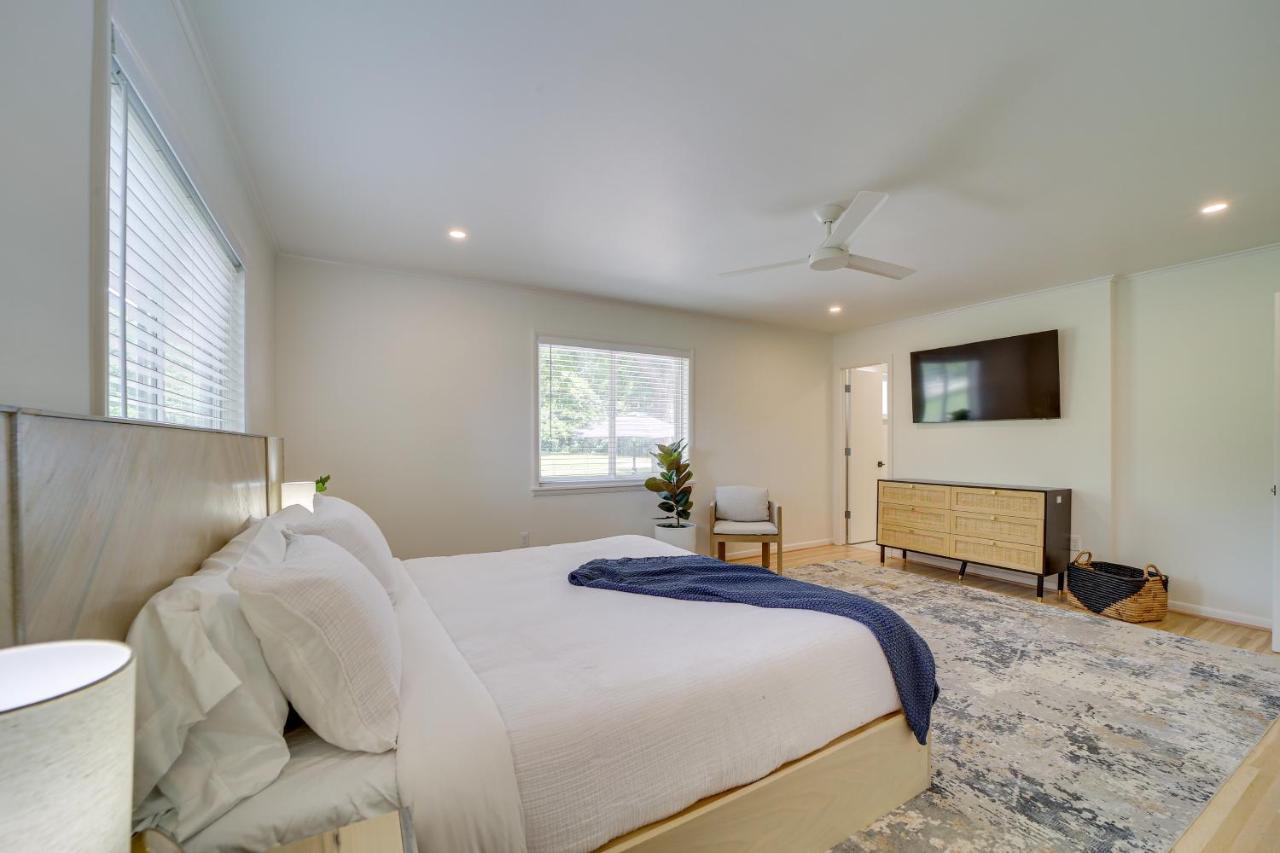 Well-appointed With Fire Pit And Patio! Holiday home *
