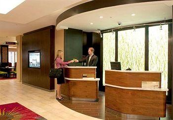 Courtyard By Marriott Downtown 4*