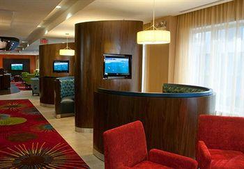Courtyard By Marriott Downtown Hotel 4*