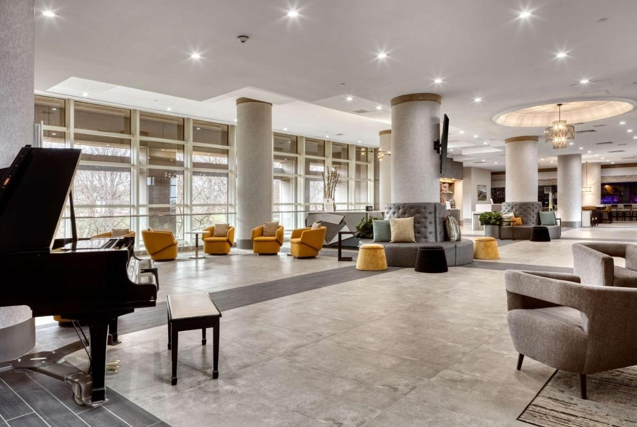 Doubletree By Hilton At Warren Place Hotel Tulsa