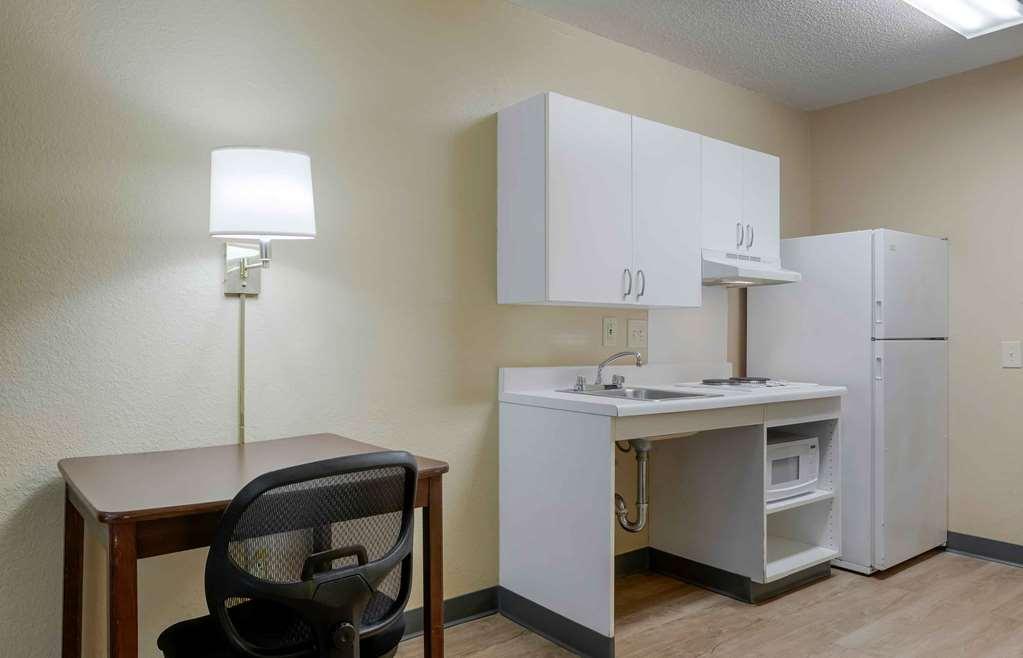 Extended America - - Hotel