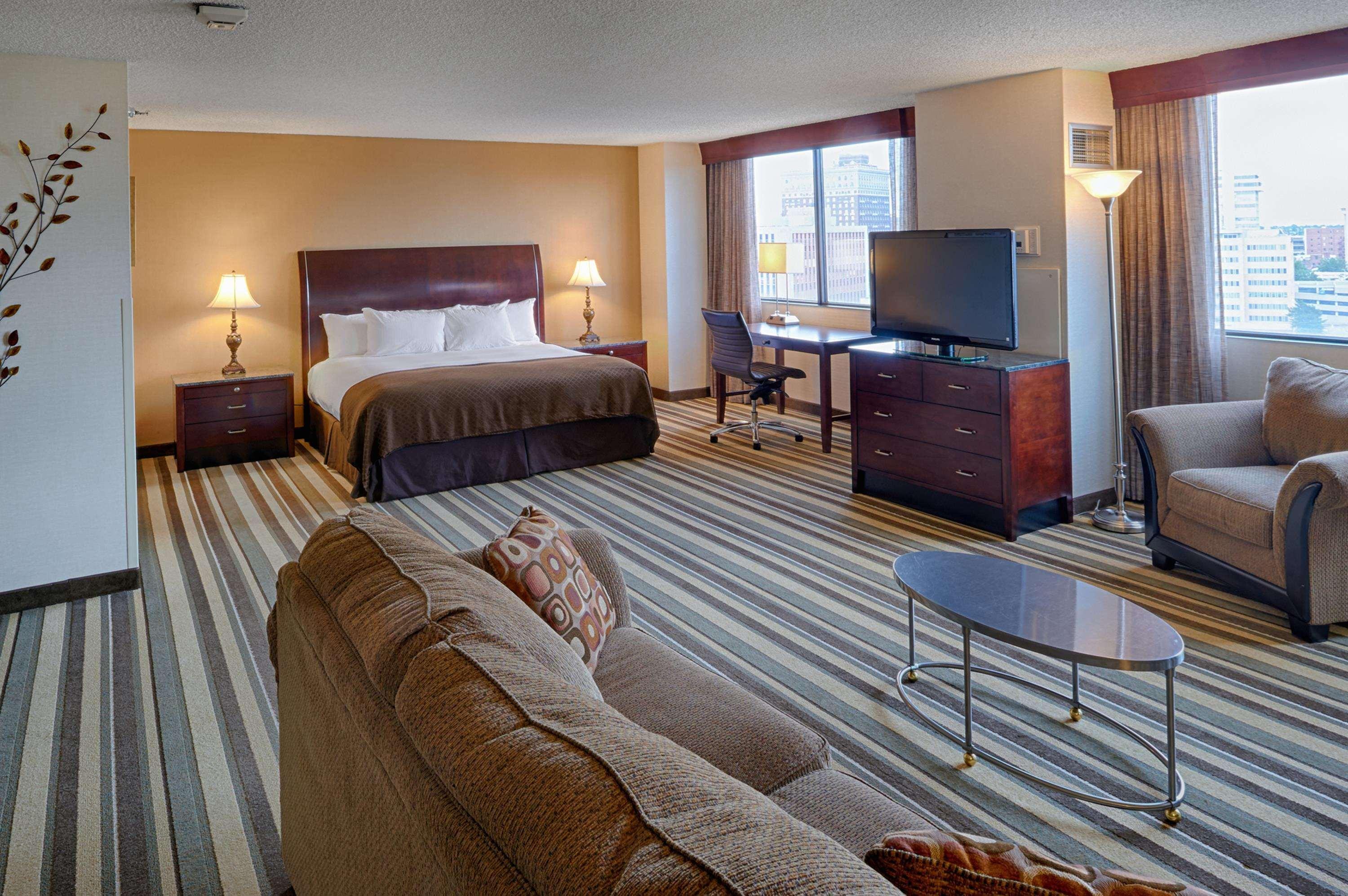 Doubletree By Hilton Downtown