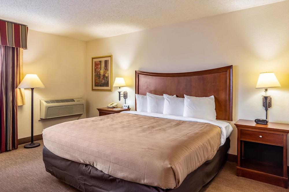 Hotel Square Central, I-44 By Oyo Tulsa