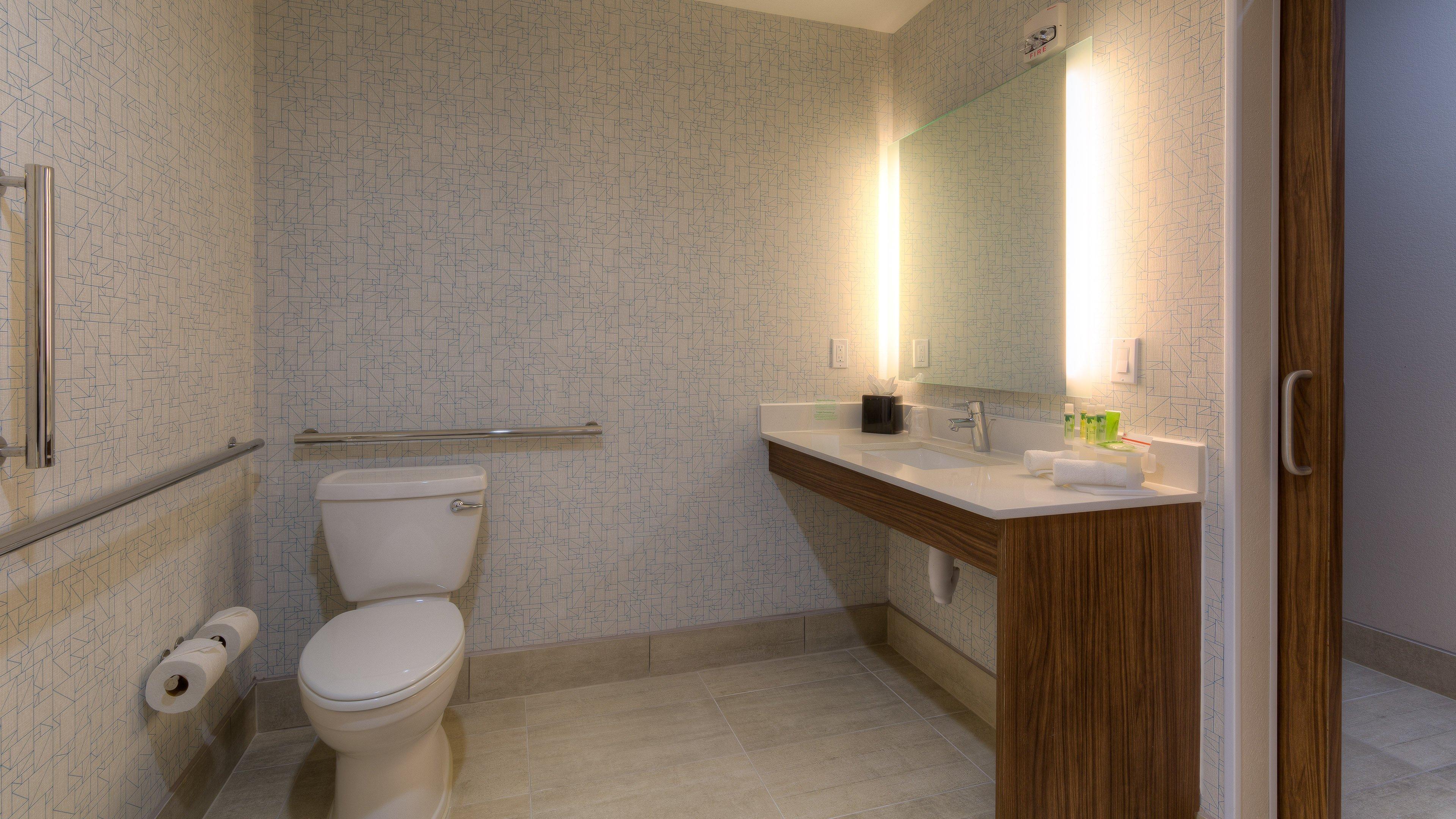 Express & Midtown By Ihg Hotel Tulsa