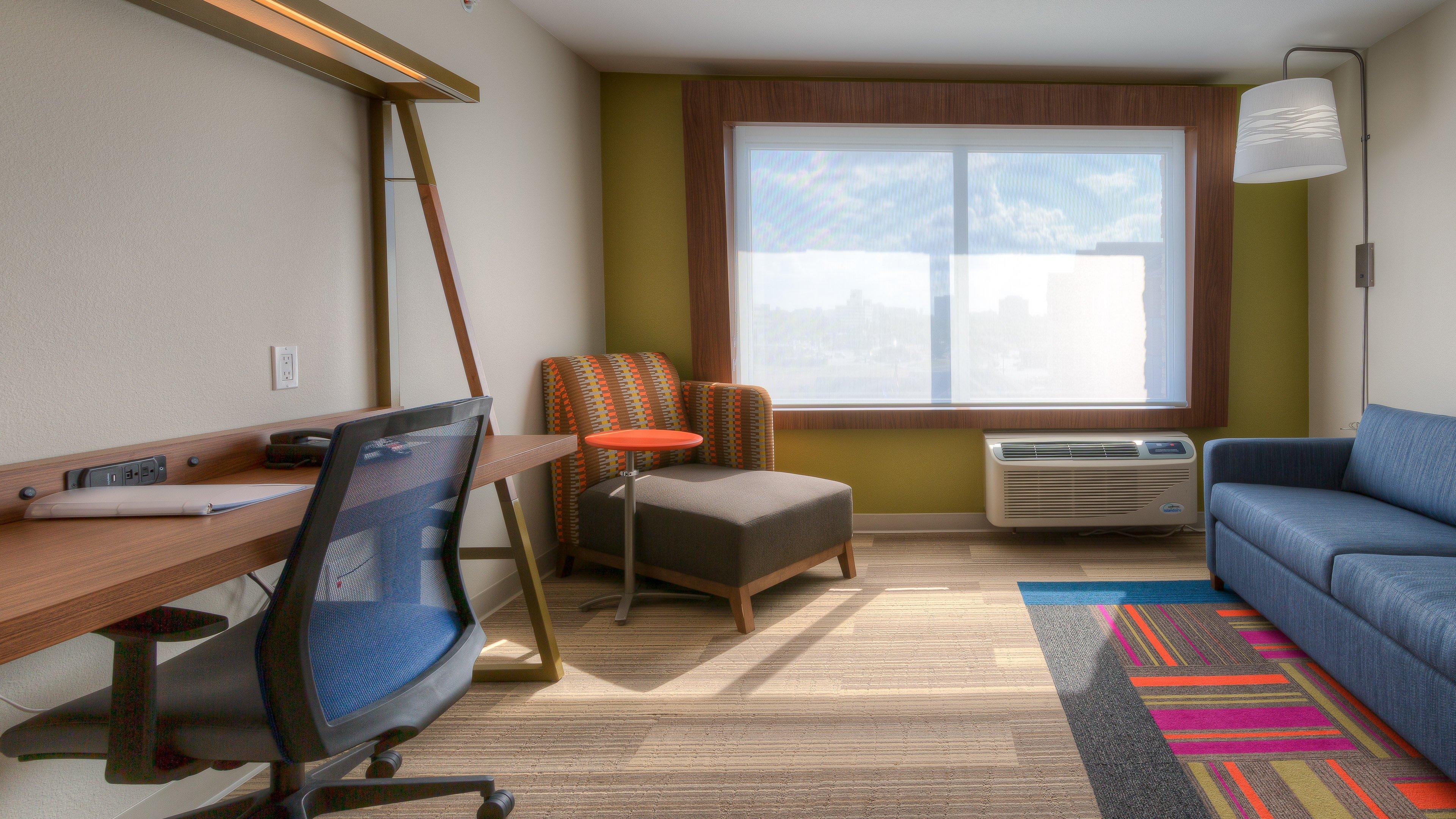 Hotel Express & Midtown By Ihg