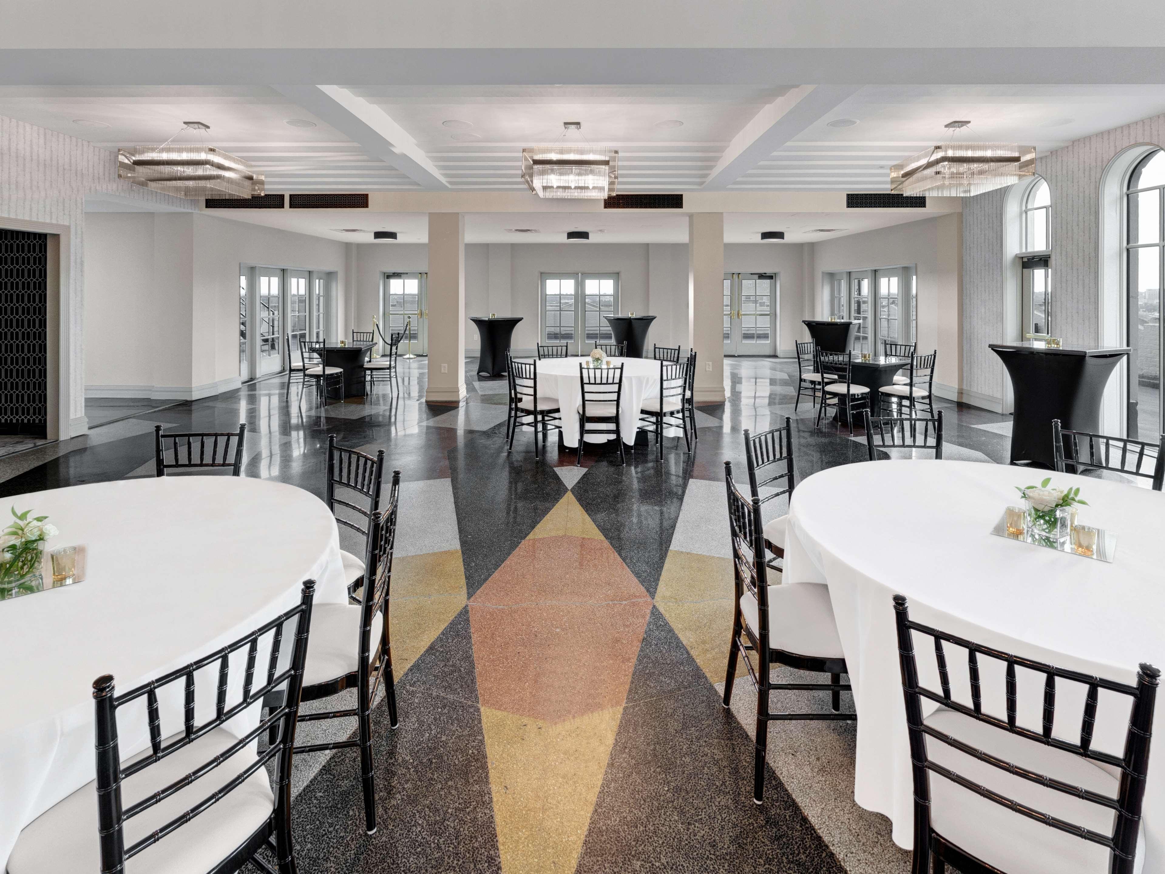 Club Curio Collection By Hilton 4*