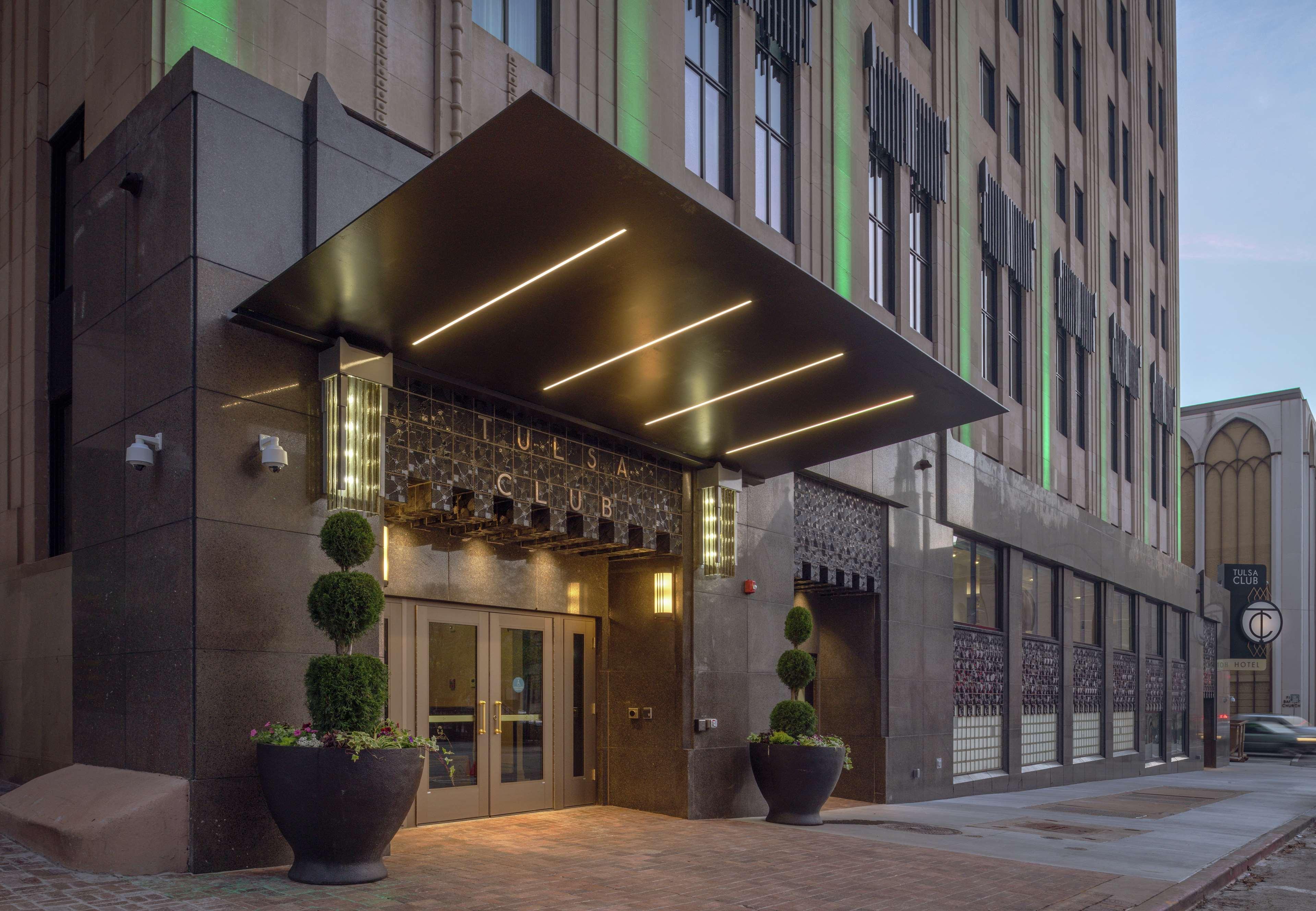 Hotel Club Curio Collection By Hilton 4*