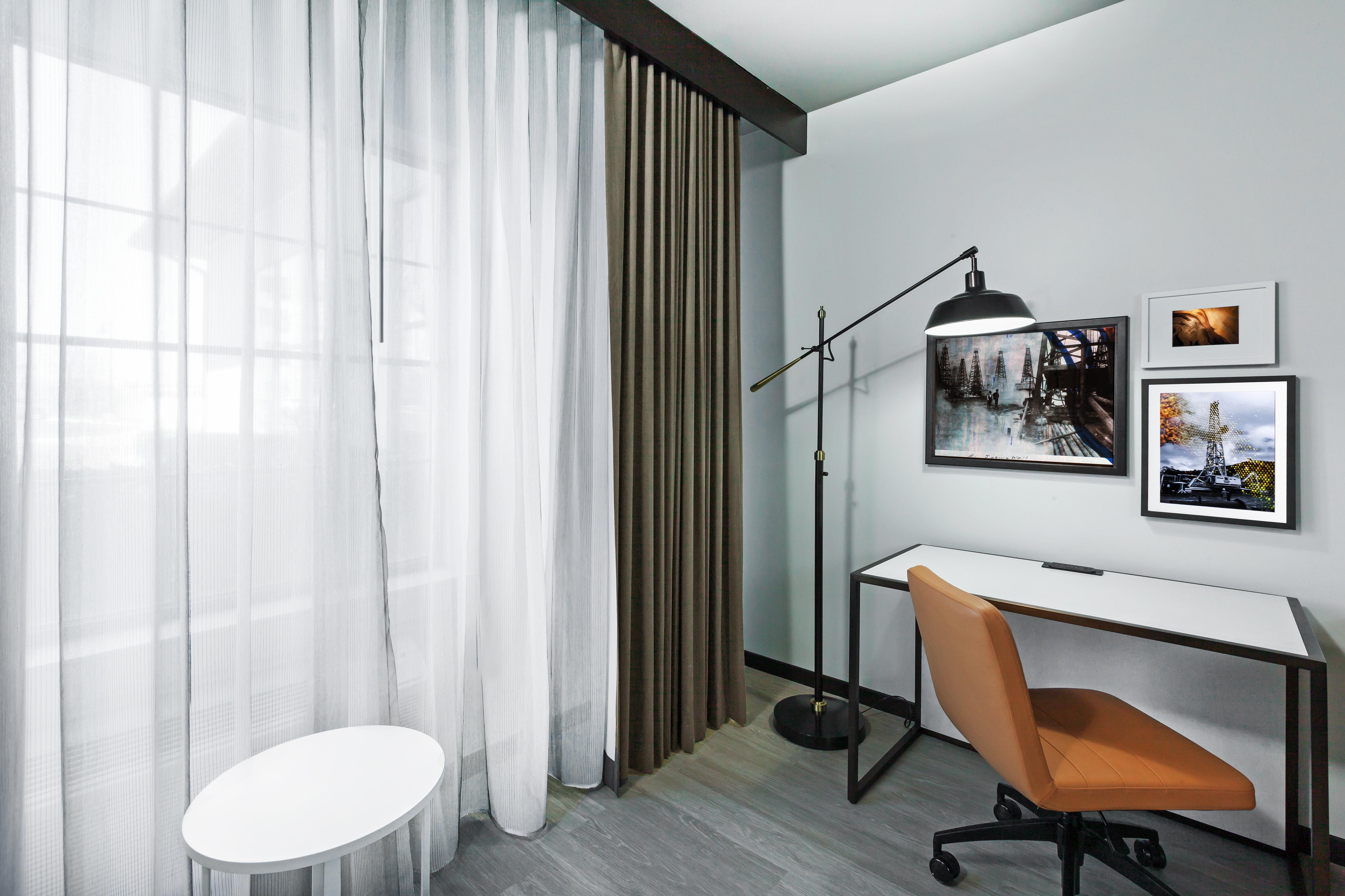 Hotel Indigo Dwtn/entertainment Area 4*