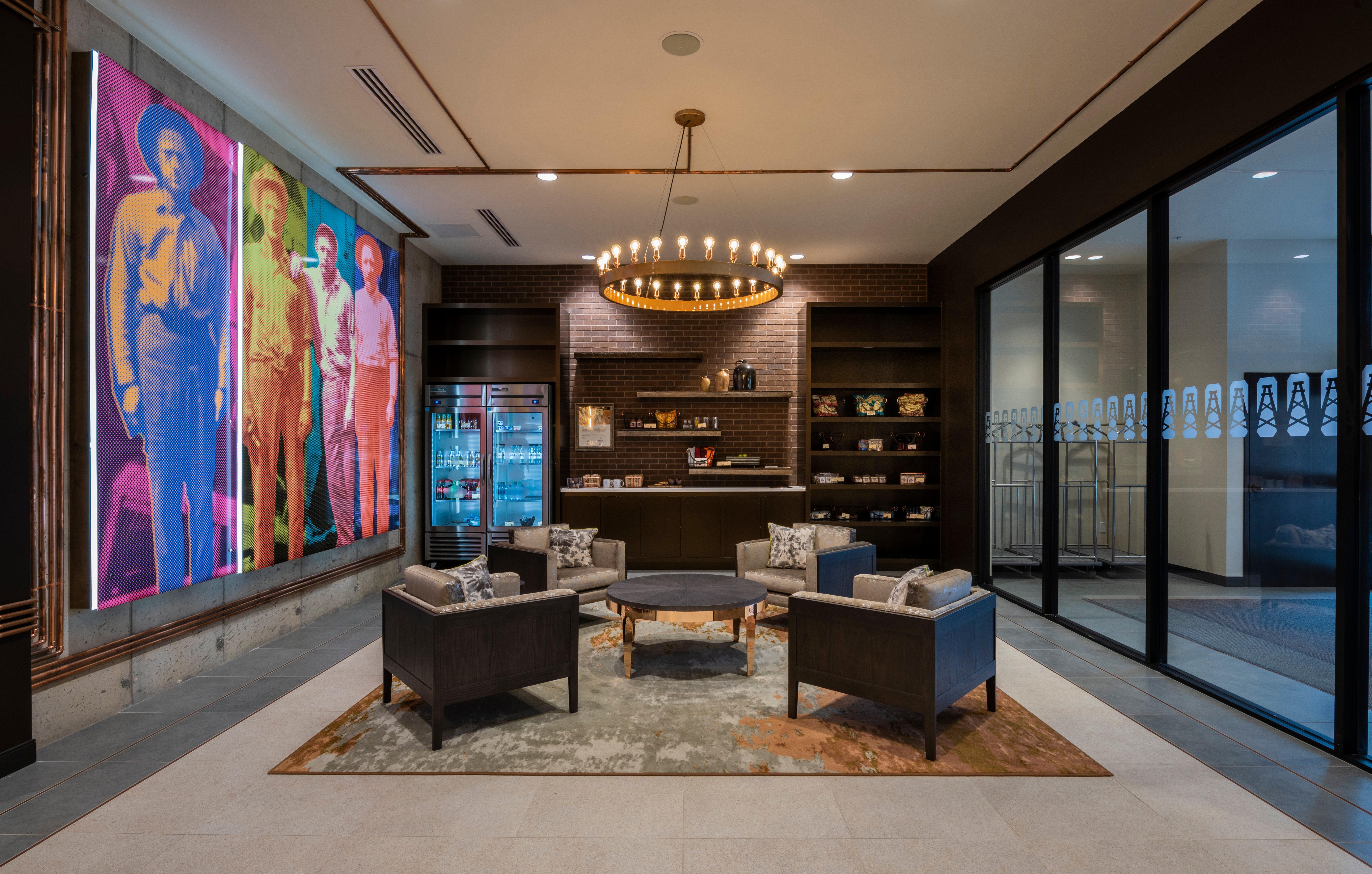 Indigo Dwtn/entertainment Area Hotel