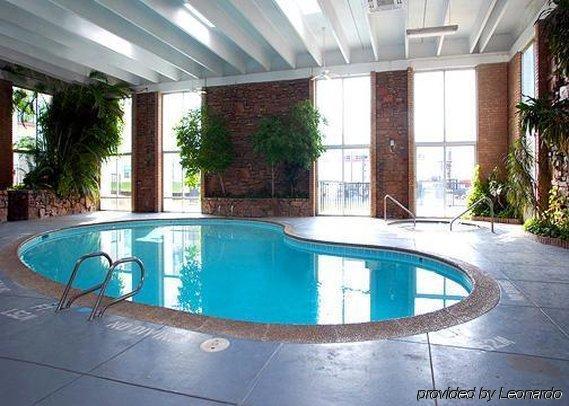 Hotel Econo Airport Tulsa