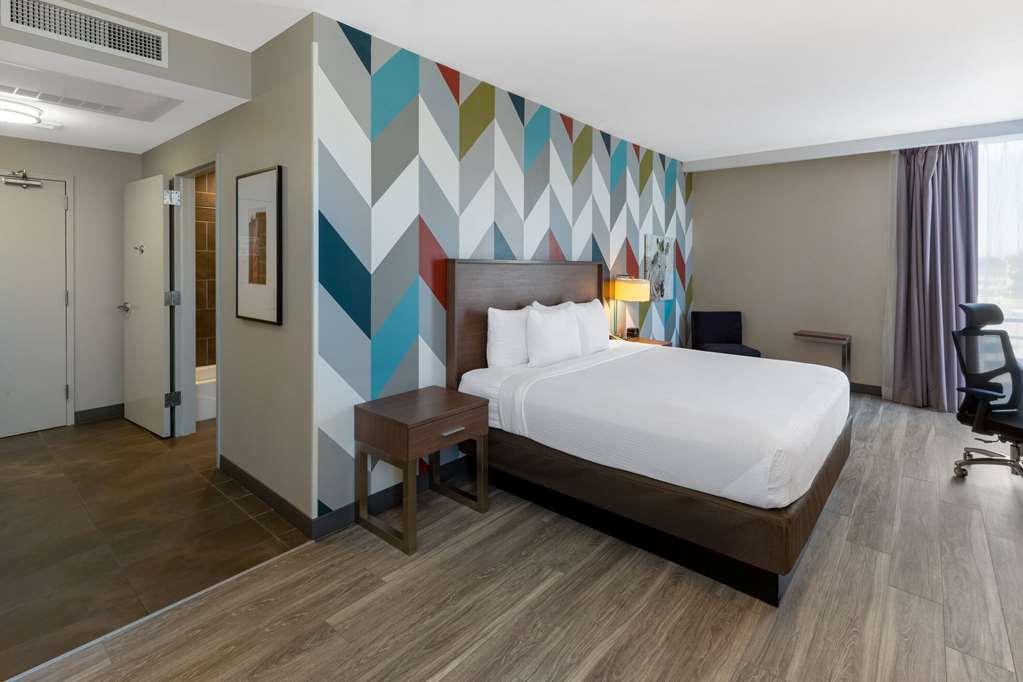 Hotel La Quinta & By Wyndham Downtown/route 66