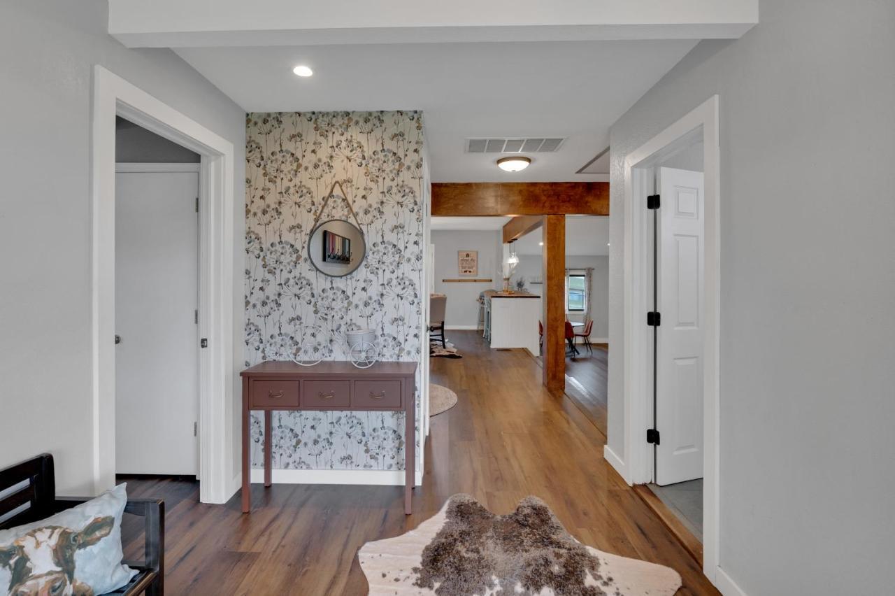 Pool Table, Fireplace, Patio, Office * Tulsa