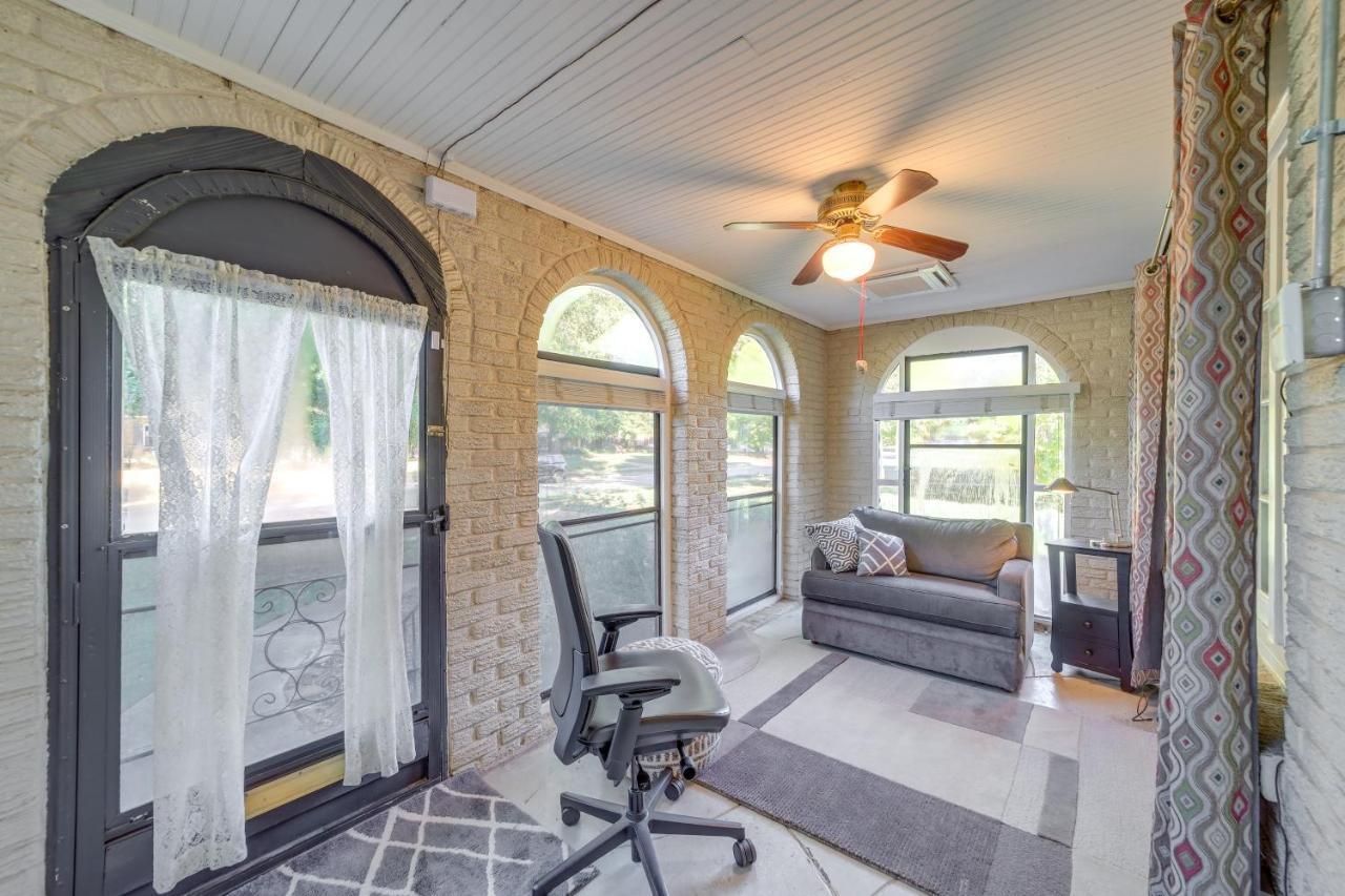 Charming Tusla About Half-mi To Expo Square! Holiday home *