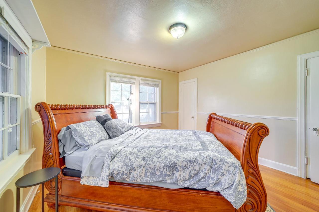 Holiday home Charming Tusla About Half-mi To Expo Square! *