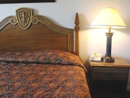 6 Ok Hotel 2*