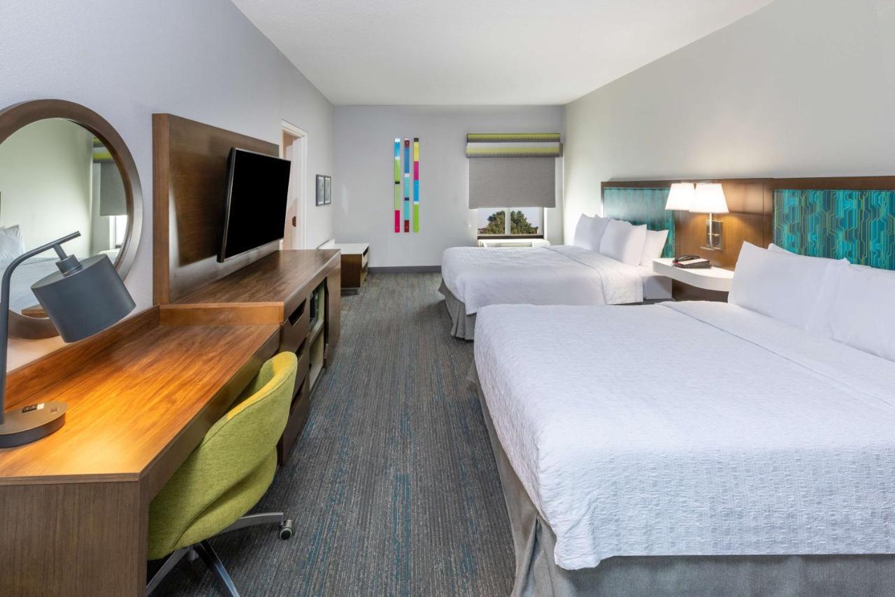 Hotel Hampton & Tulsa-woodland Hills