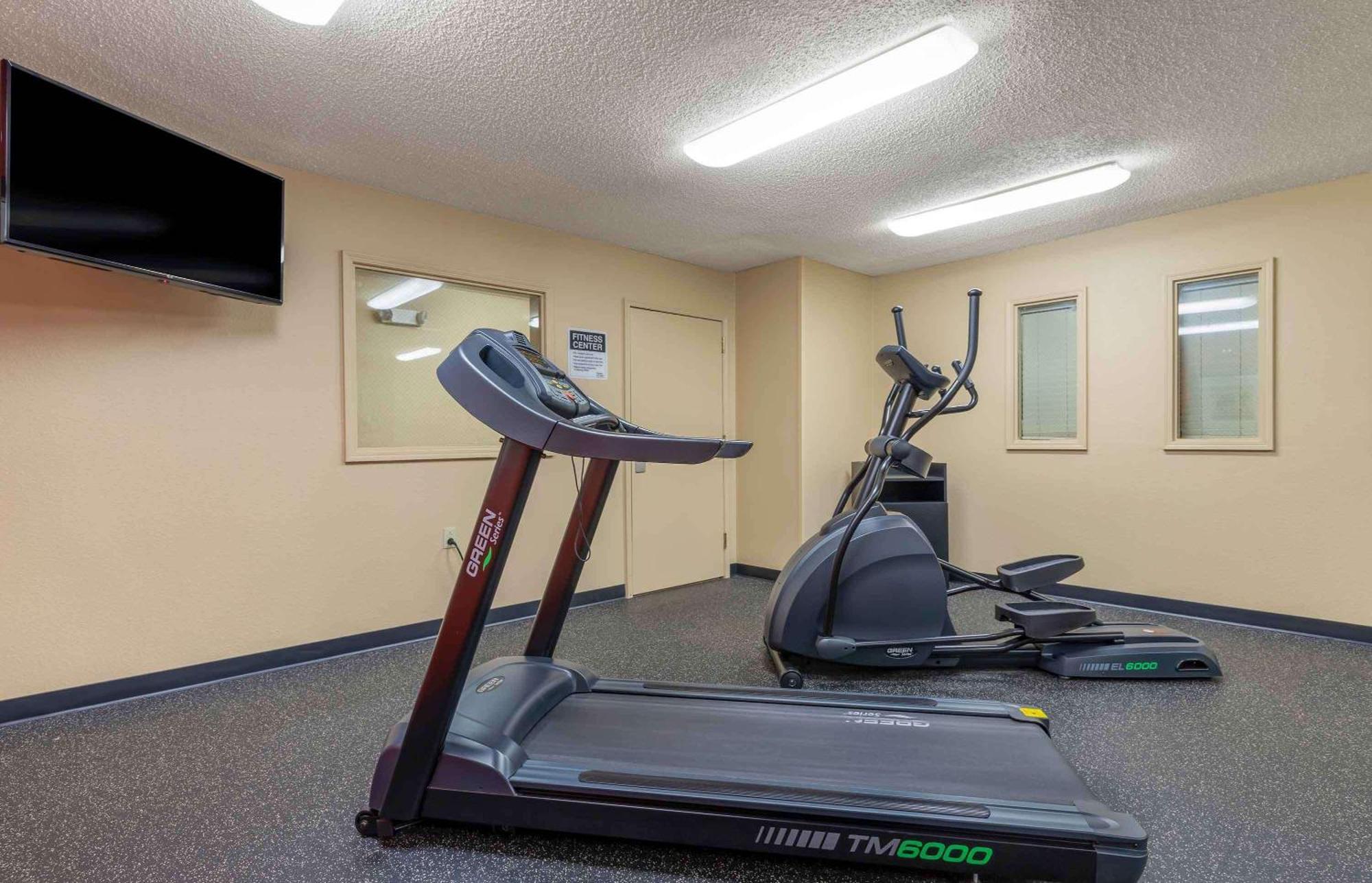 Hotel Extended America - - Midtown Tulsa