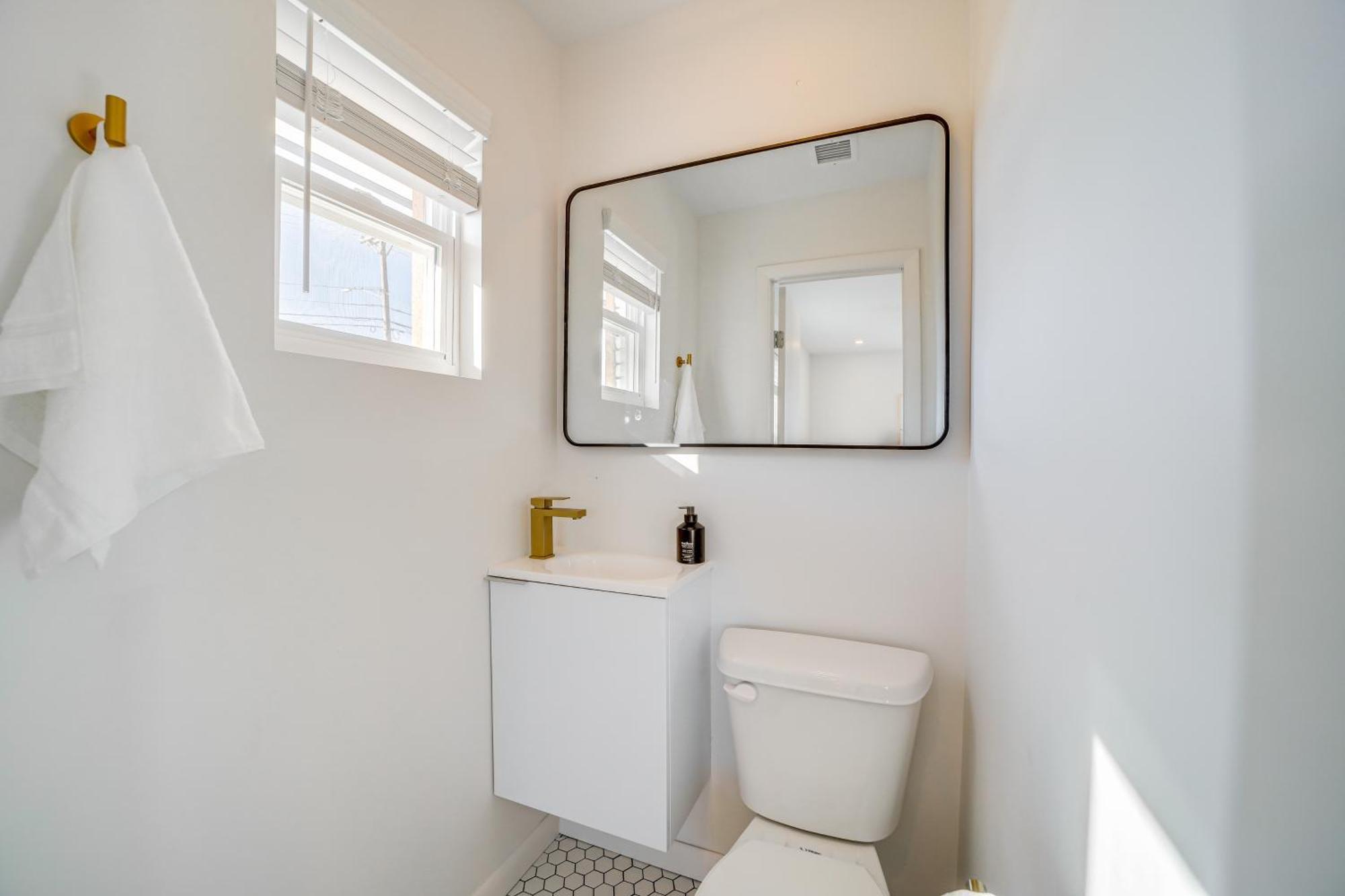 Charming Vacation With Patio! Holiday home Tulsa