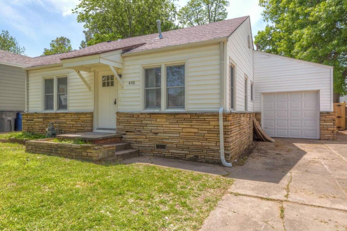 Holiday home Trendy In Tulsa