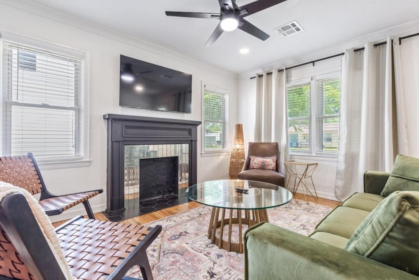 Trendy In Holiday home Tulsa
