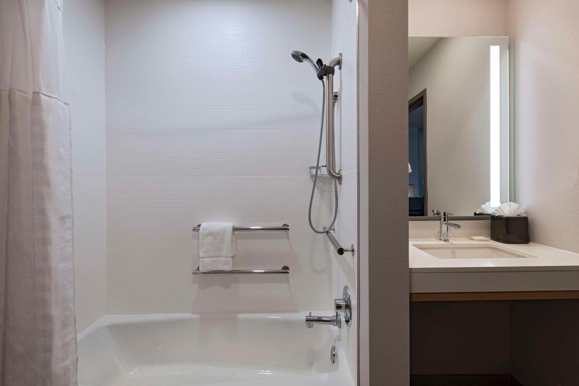 Hyatt Place Tulsa/downtown Hotel