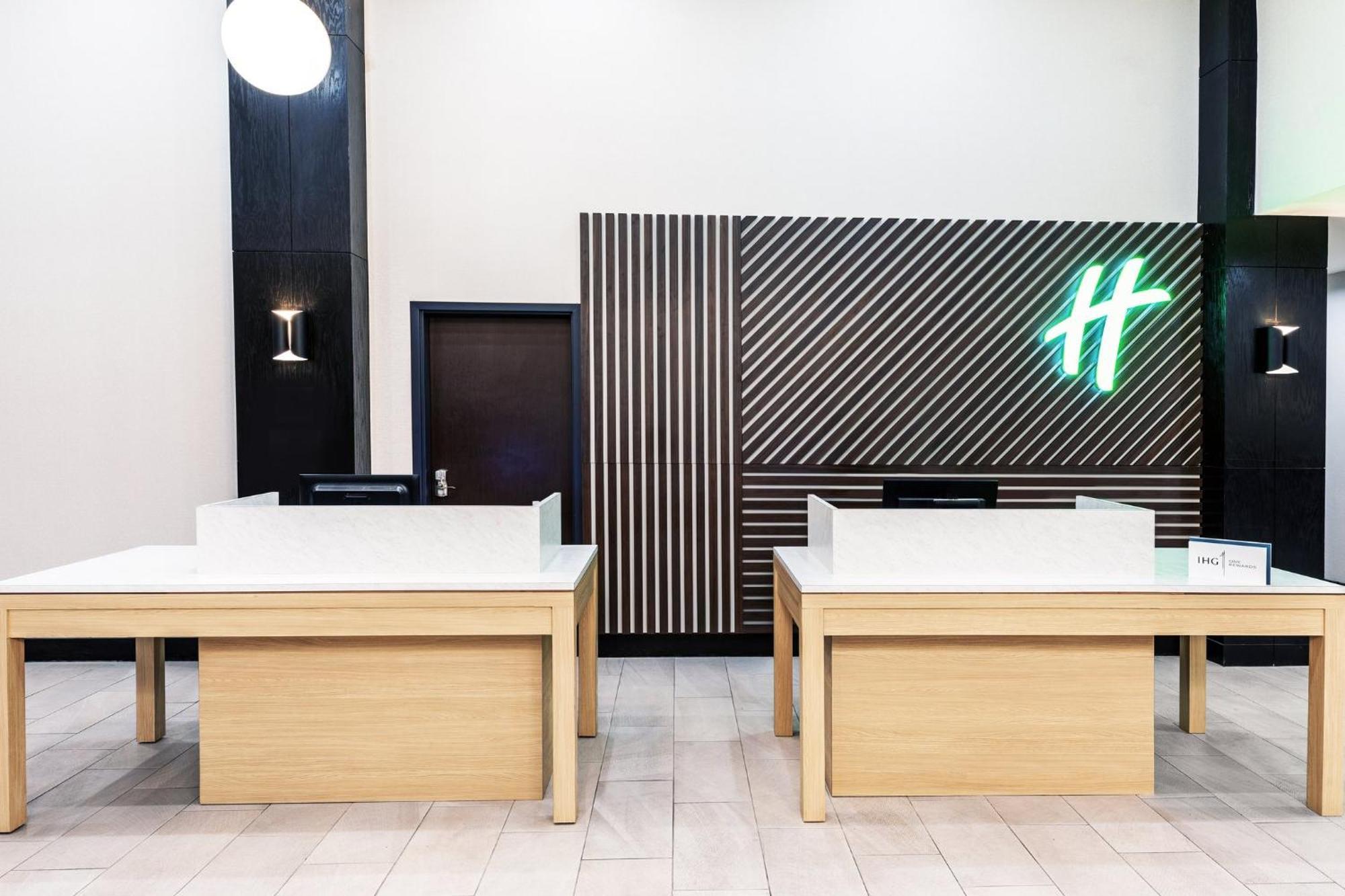 & South By Ihg Hotel Tulsa