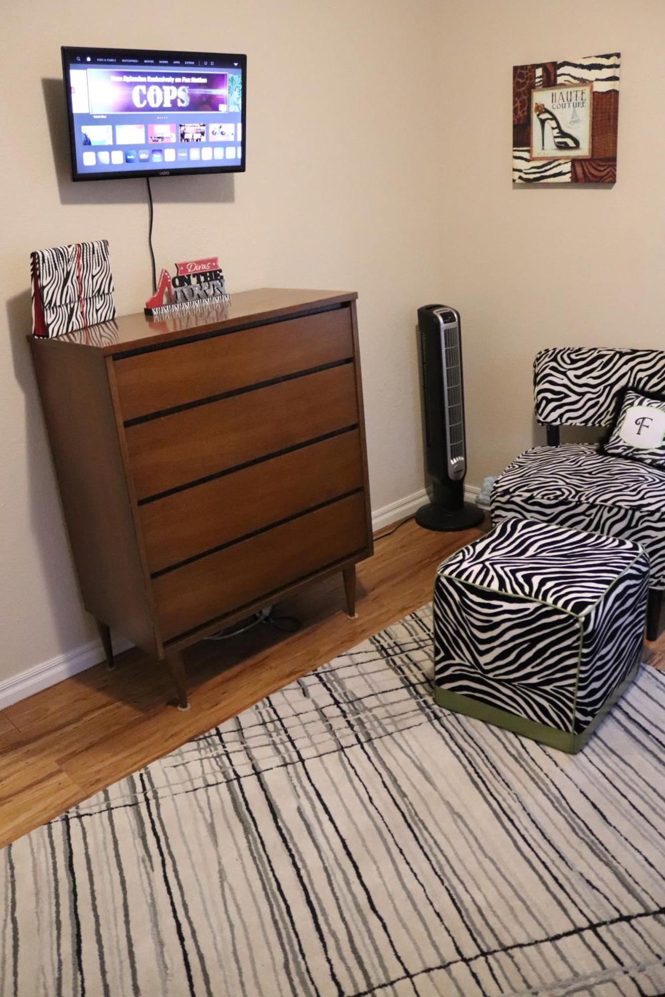 Casa de férias Charming 2 Bedroom Retreat Minutes From Downtown Tulsa