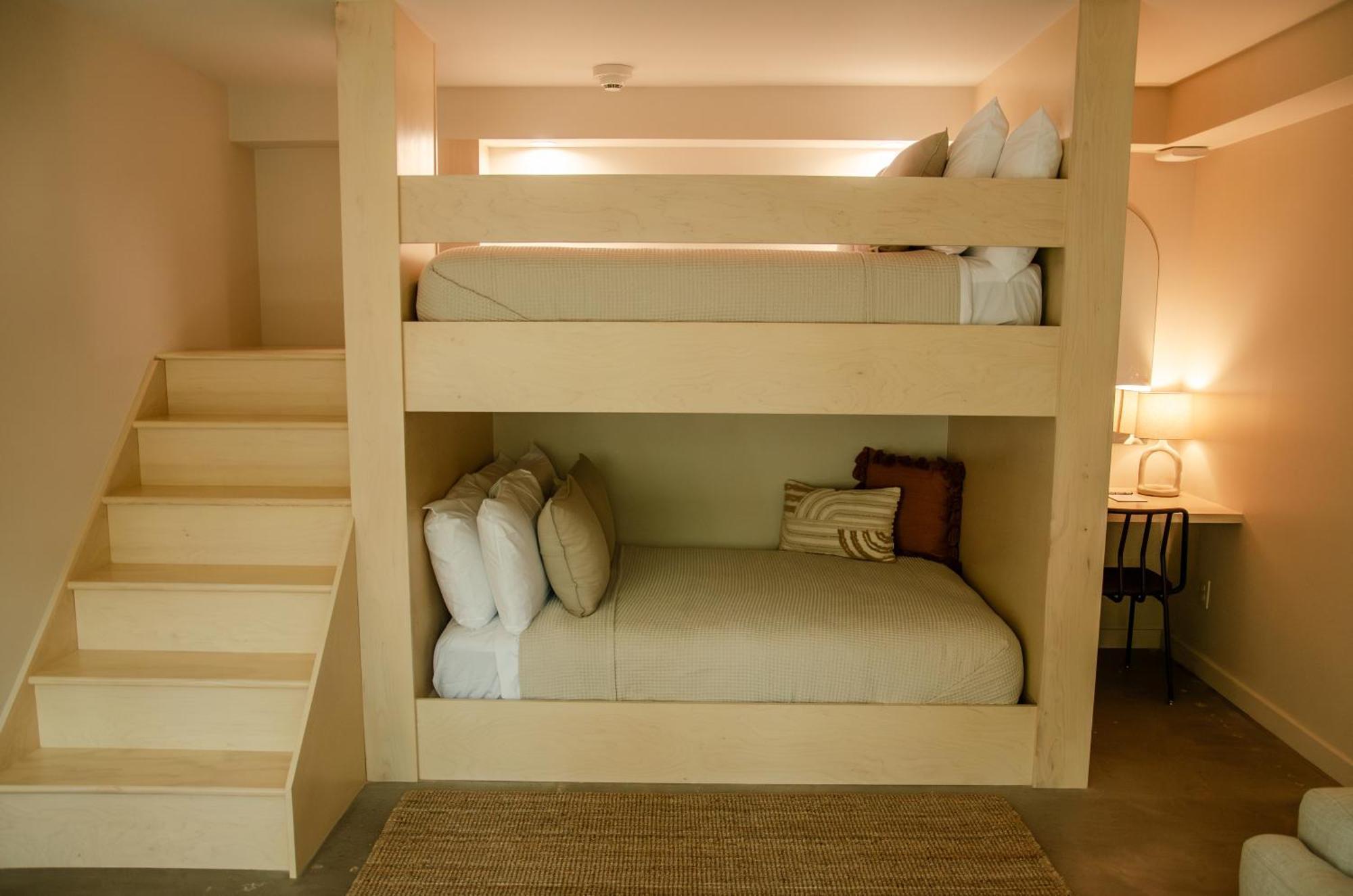 Hotel Brut 4*
