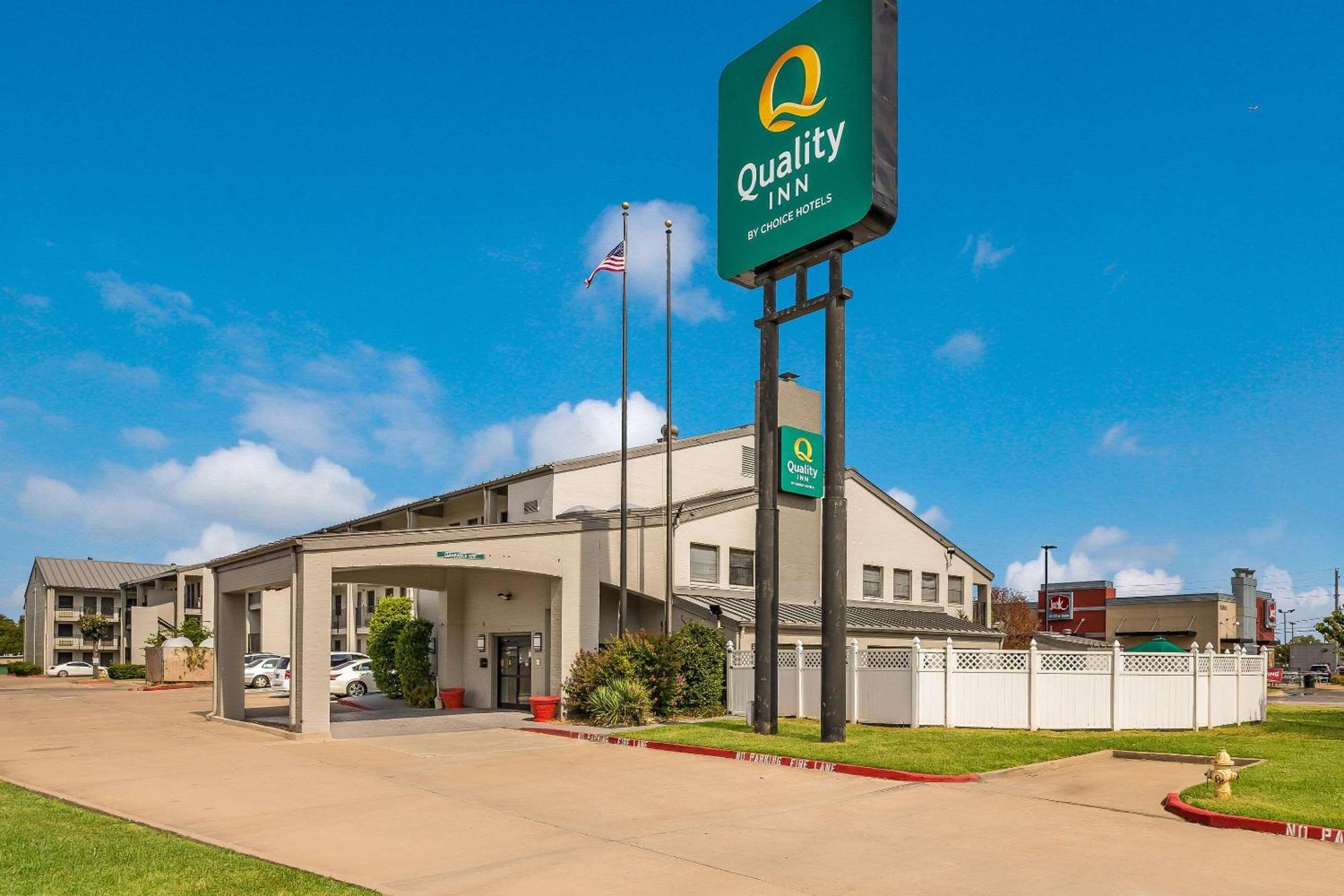 Quality Inn 3*