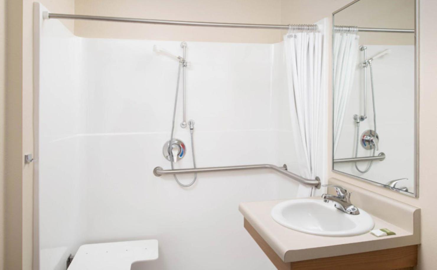 Hotel Woodspring 2*