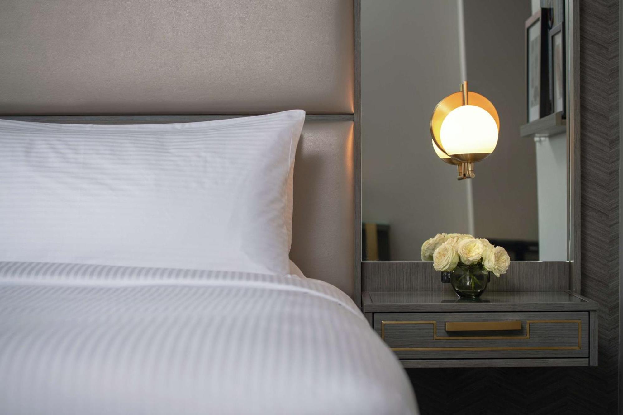Club Curio Collection By Hilton Hotel 4*