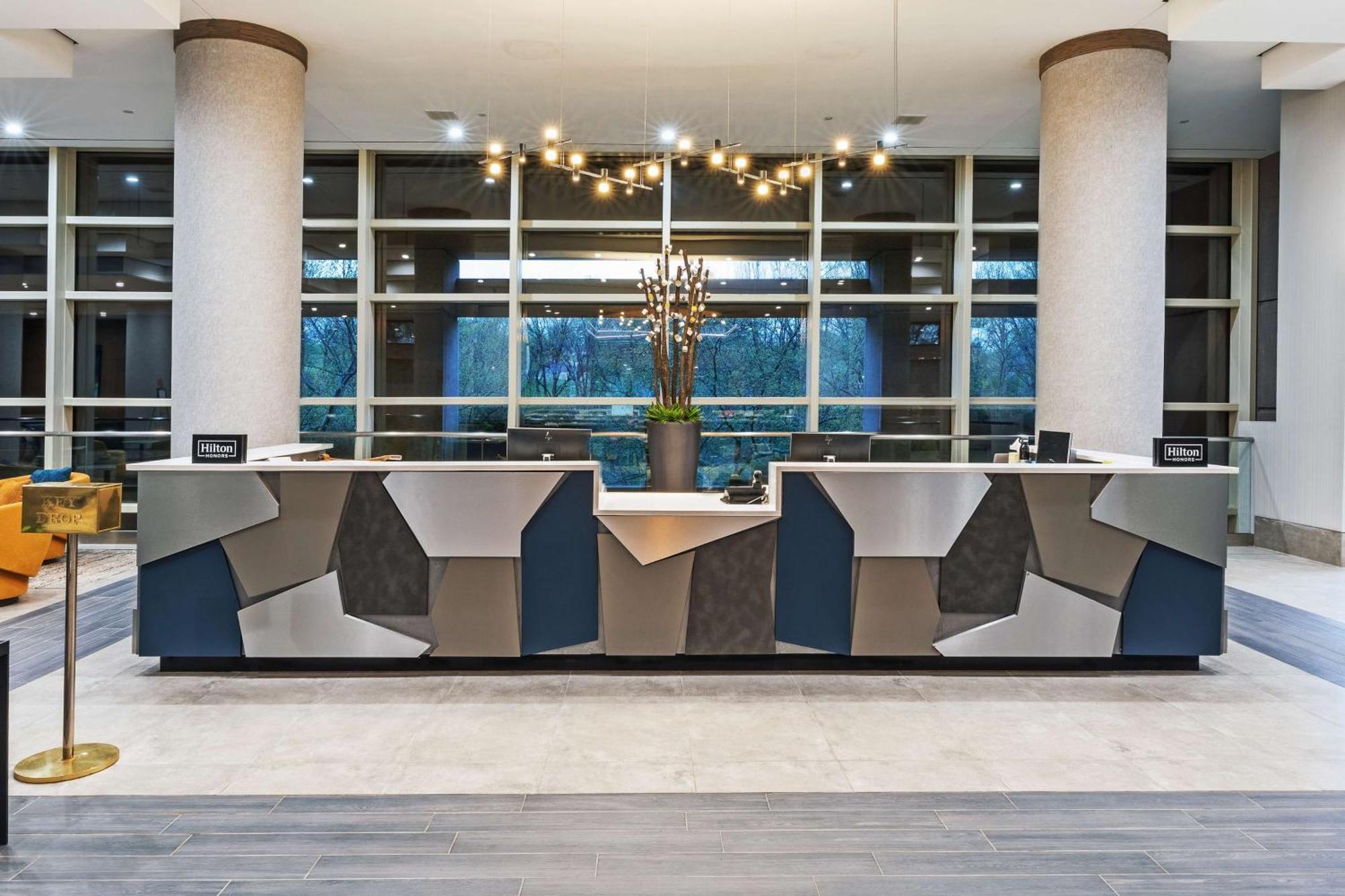 Doubletree By Hilton At Warren Place Tulsa