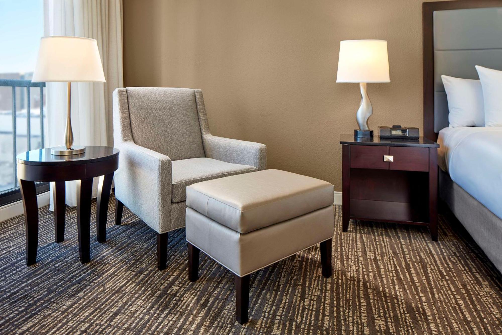 Hyatt Regency Downtown 3*